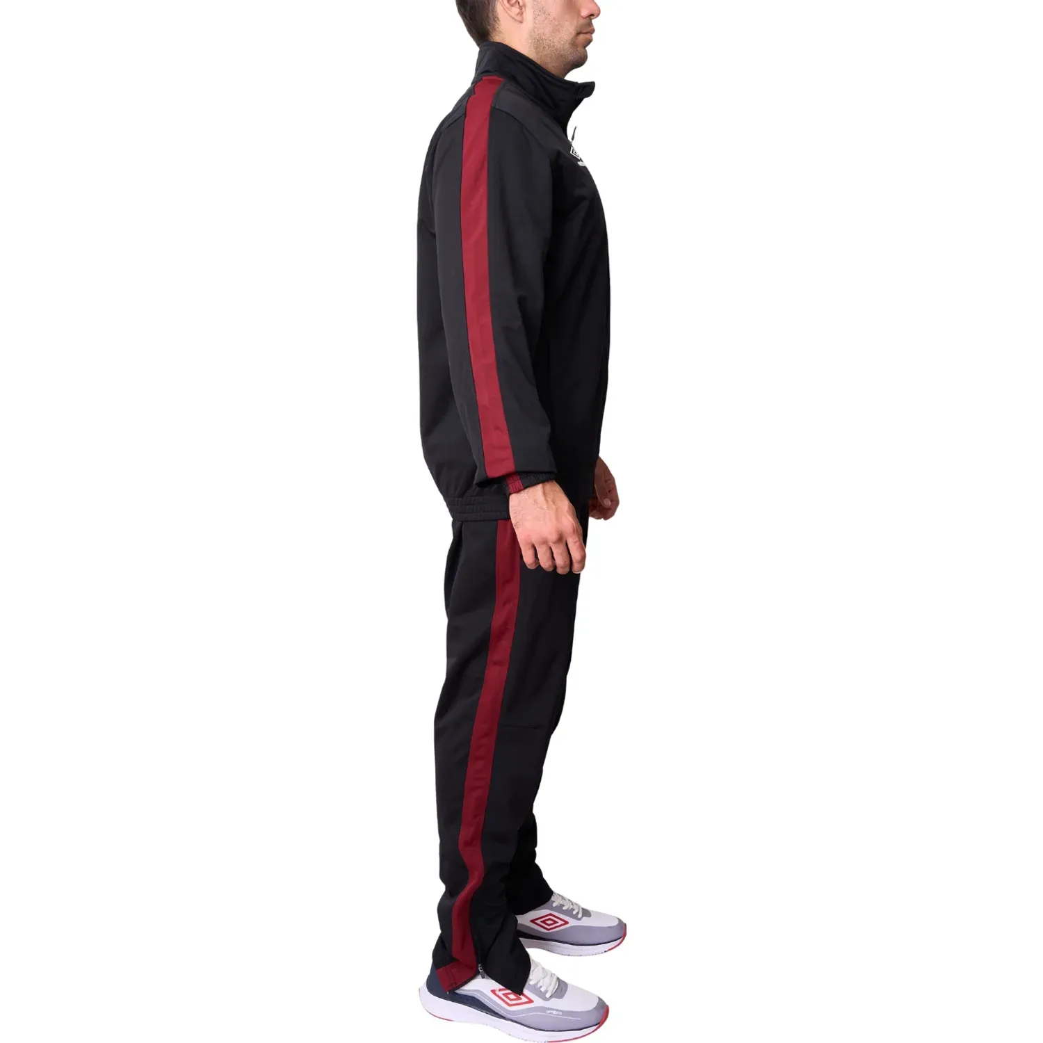 Conjunto Umbro Deportivo Hombre Knit Tracksuit color navy / rojo | Platanitos
