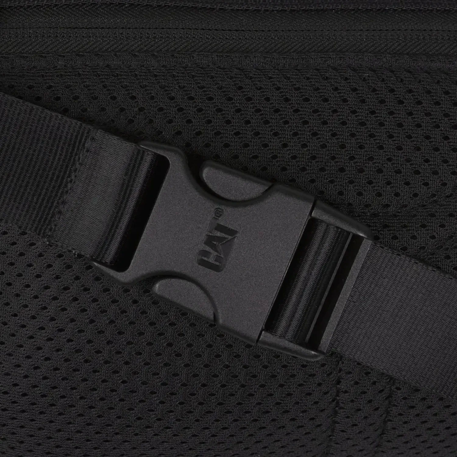 Canguro Cat Deportivo Unisex Utility X Waist Bag color negro | Platanitos