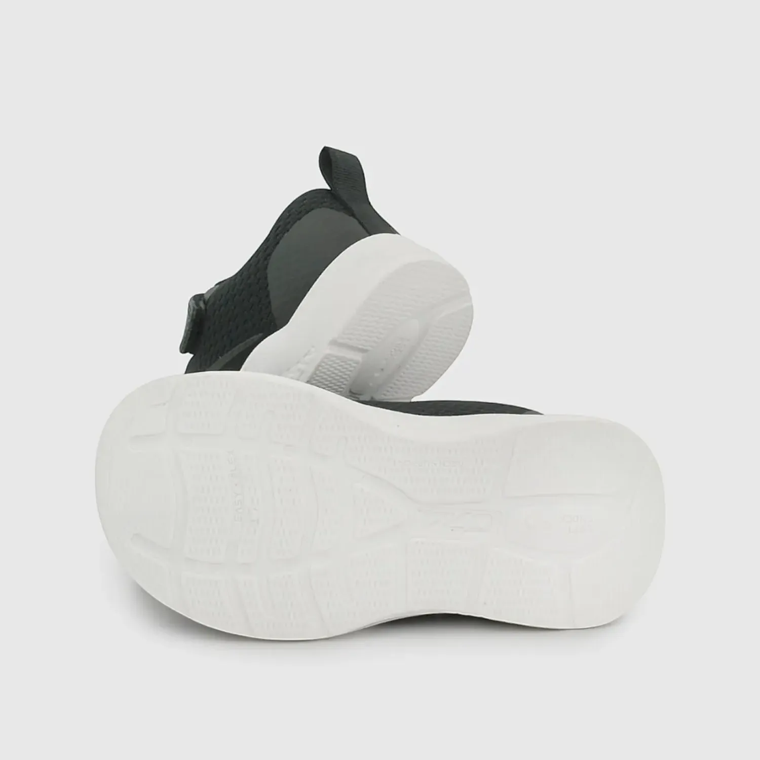 Zapatilla Colloky Unisex Cunix 48810301i26 color negro / blanco | Platanitos