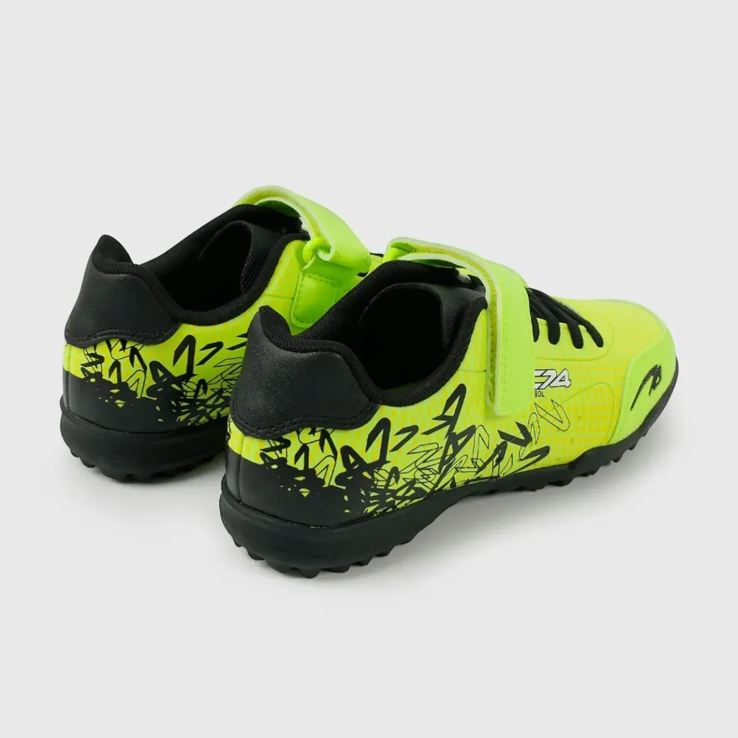 Zapatillas Colloky De Futbol Niños Kunix 58650270i25 color amarillo neon / negro | Platanitos