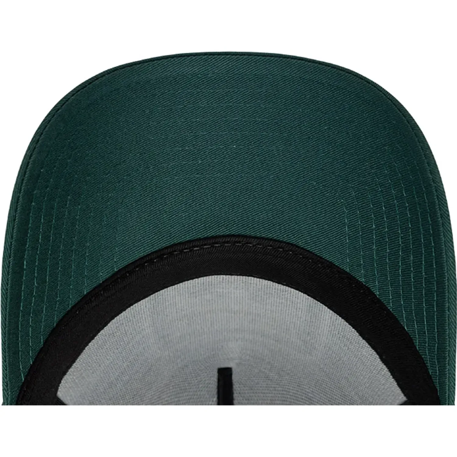 Gorra New Era Urbana Unisex New Era Branded 940 Af Trucker color verde oscuro | Platanitos