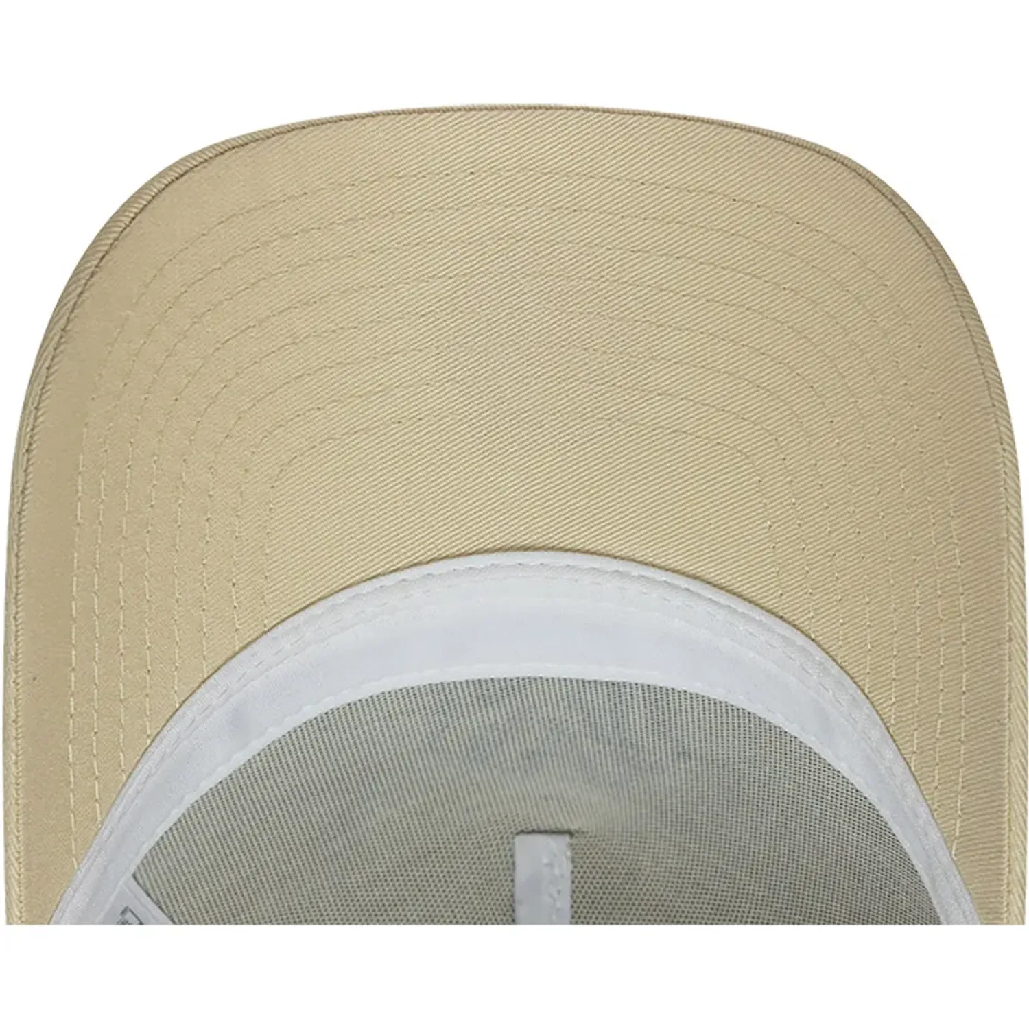 Gorra New Era Urbana Unisex New York Yankees 940 Af Trucker color beige | Platanitos