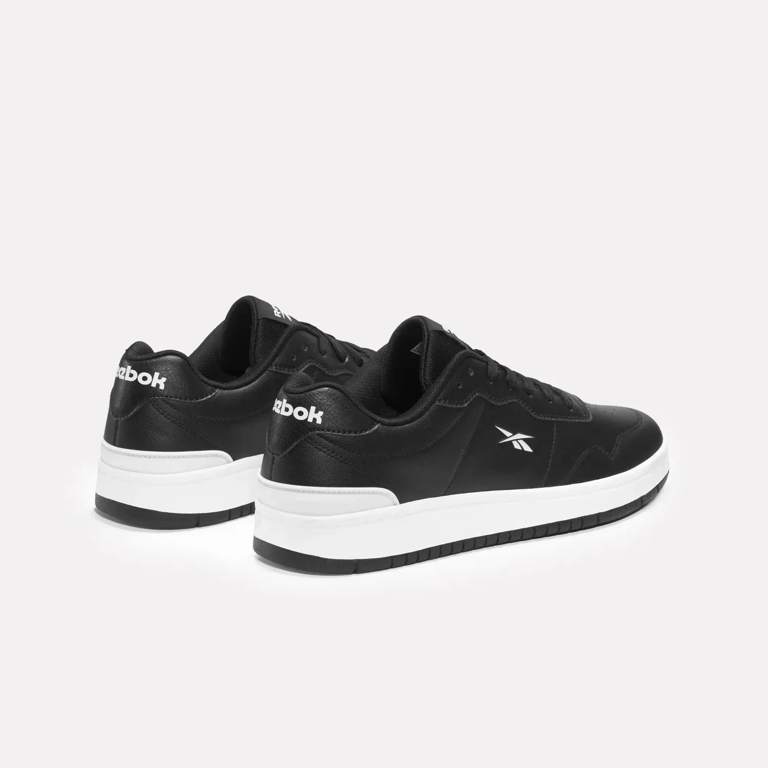 Zapatillas Reebok Urbanas Unisex Bb 1000 Clean color negro | Platanitos