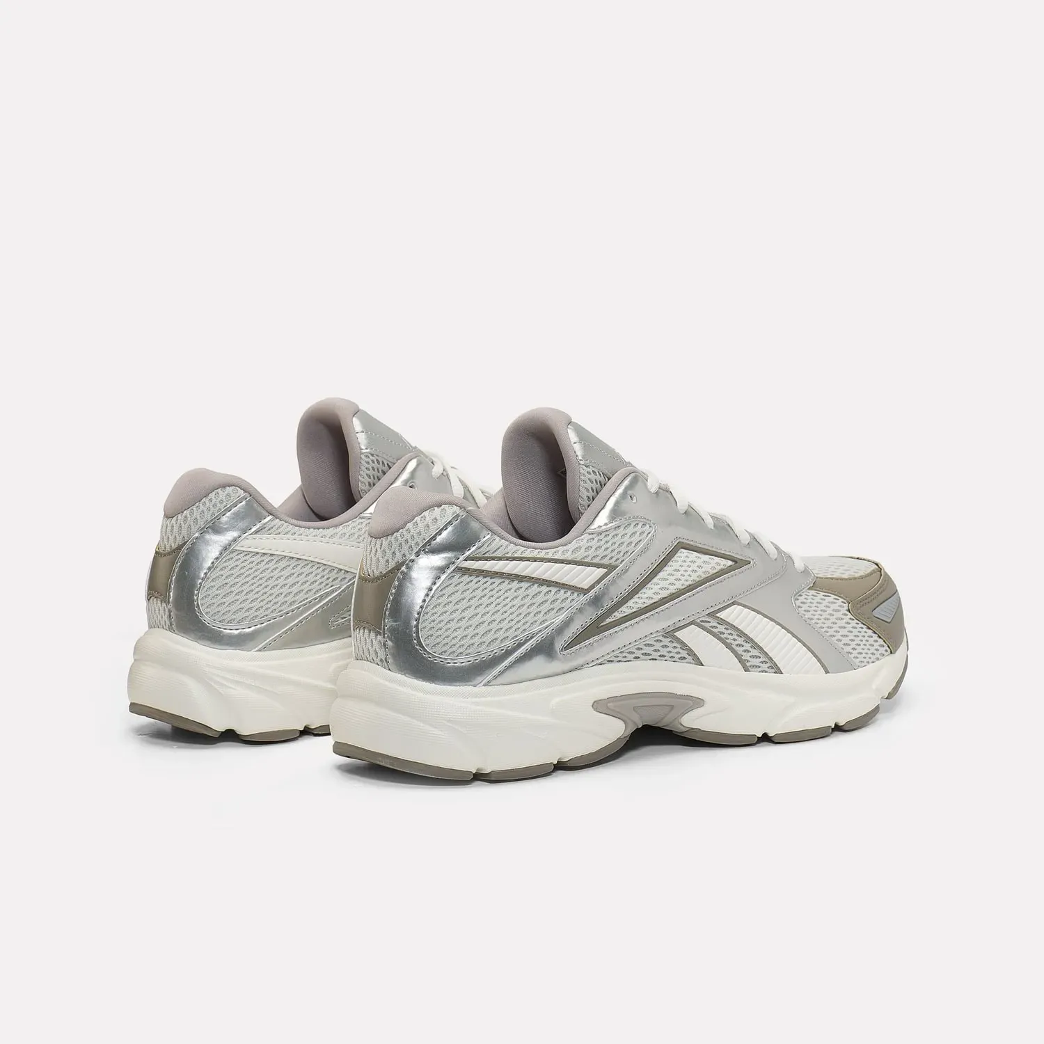 Zapatillas Reebok Urbanas Hombre Road Prime color blanco | Platanitos