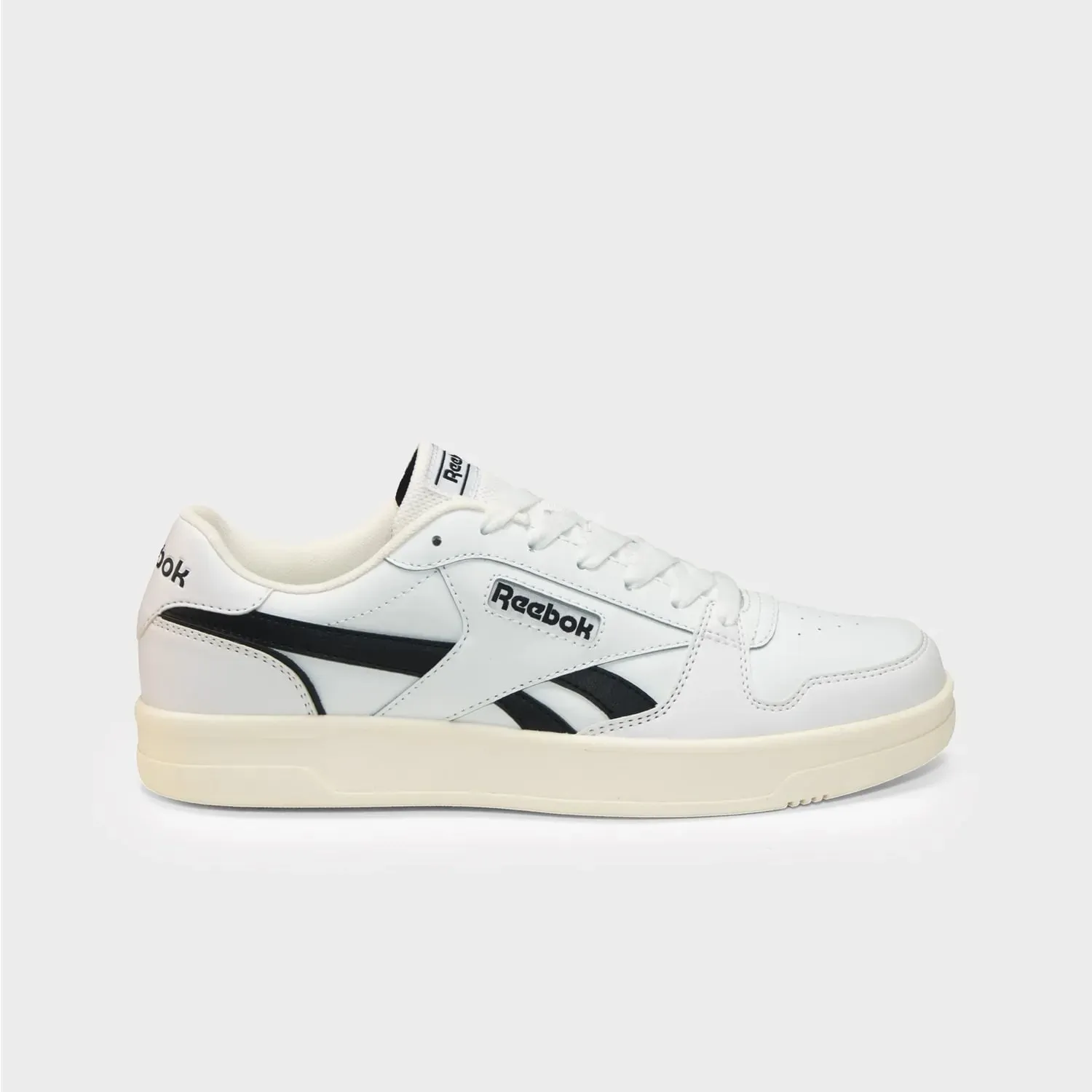 Zapatillas Reebok Urbanas Hombre Match Prime V2 color blanco | Platanitos