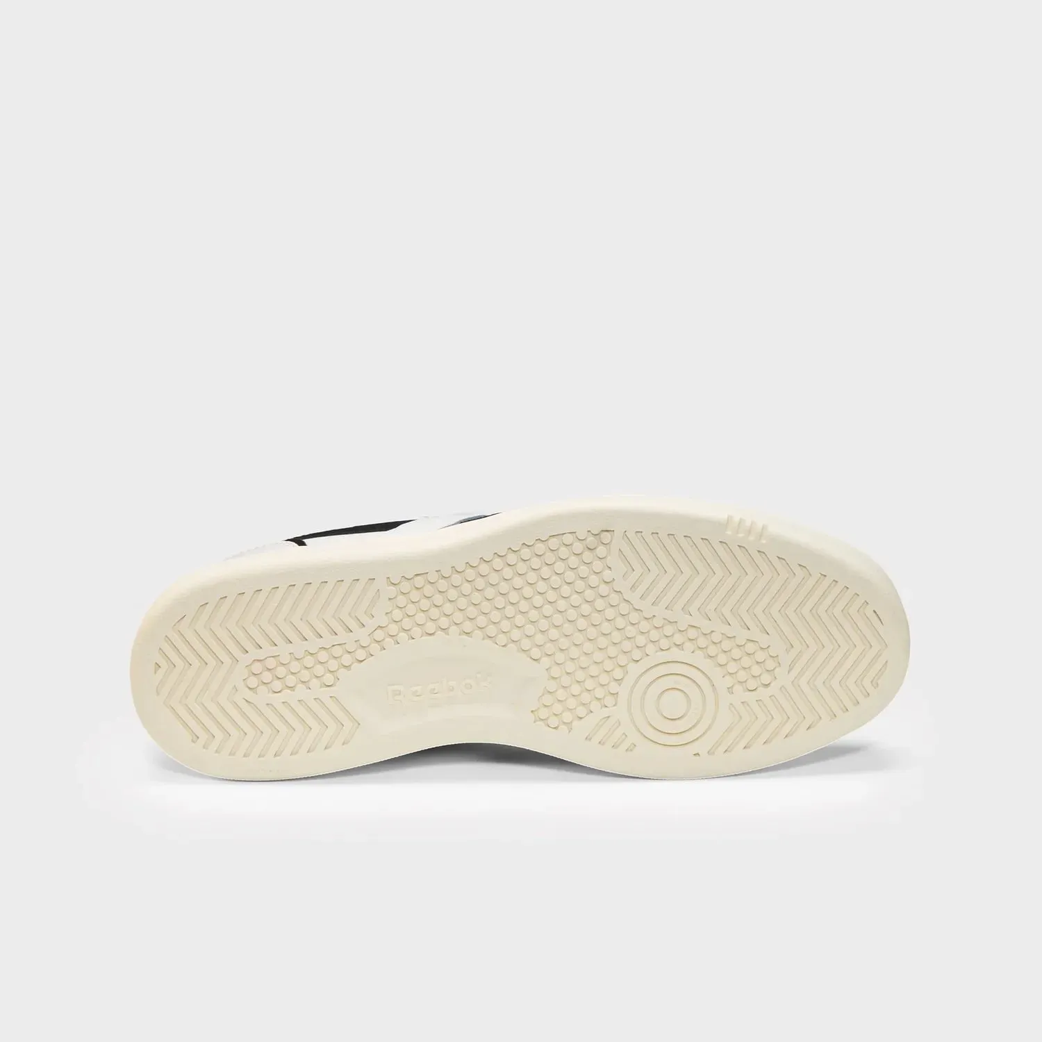 Zapatillas Reebok Urbanas Hombre Match Prime V2 color blanco | Platanitos