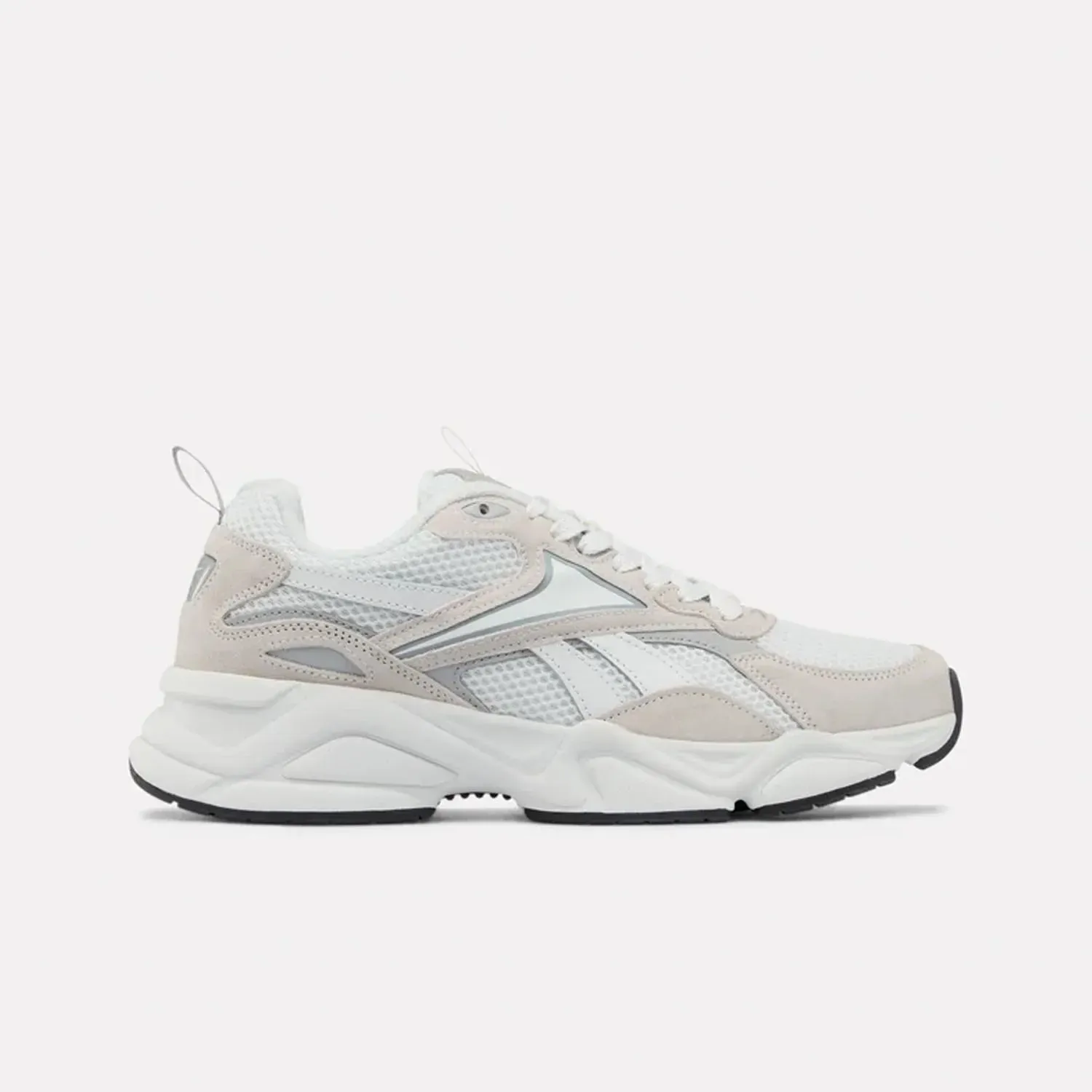 Zapatillas Reebok Urbanas Hombre Charge Run color blanco | Platanitos