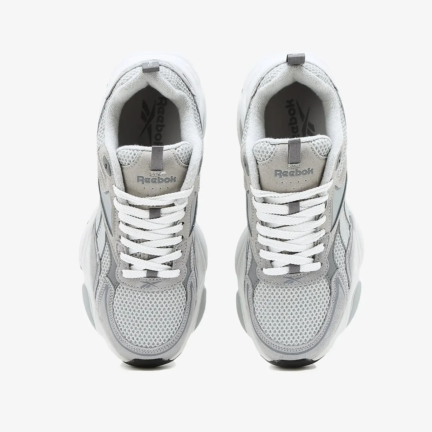 Zapatillas Reebok Urbanas Hombre Charge Run color gris | Platanitos