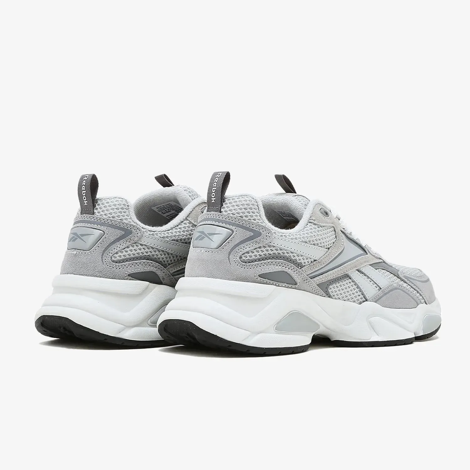Zapatillas Reebok Urbanas Hombre Charge Run color gris | Platanitos