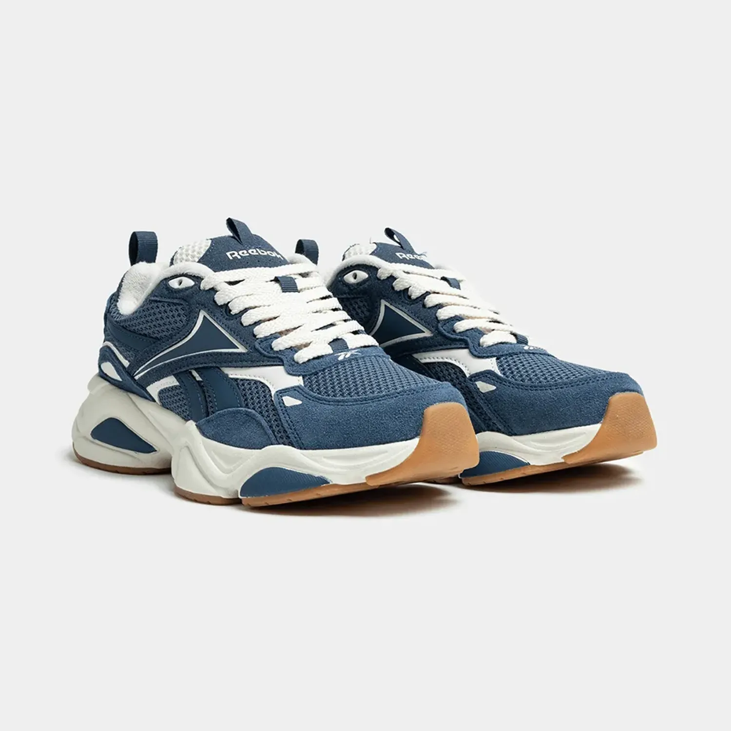 Zapatillas Reebok Urbanas Hombre Charge Run color azul | Platanitos