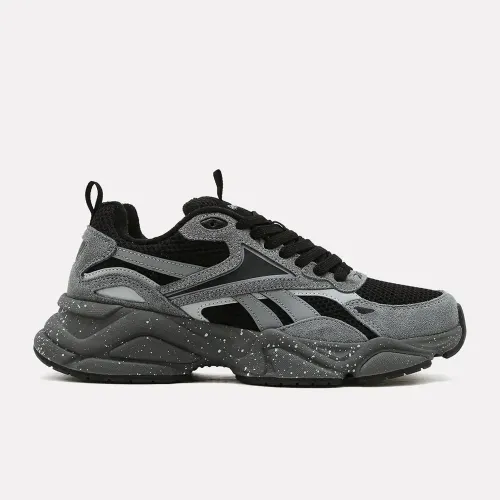 Zapatillas Reebok Urbanas Hombre Charge Run color negro | Platanitos