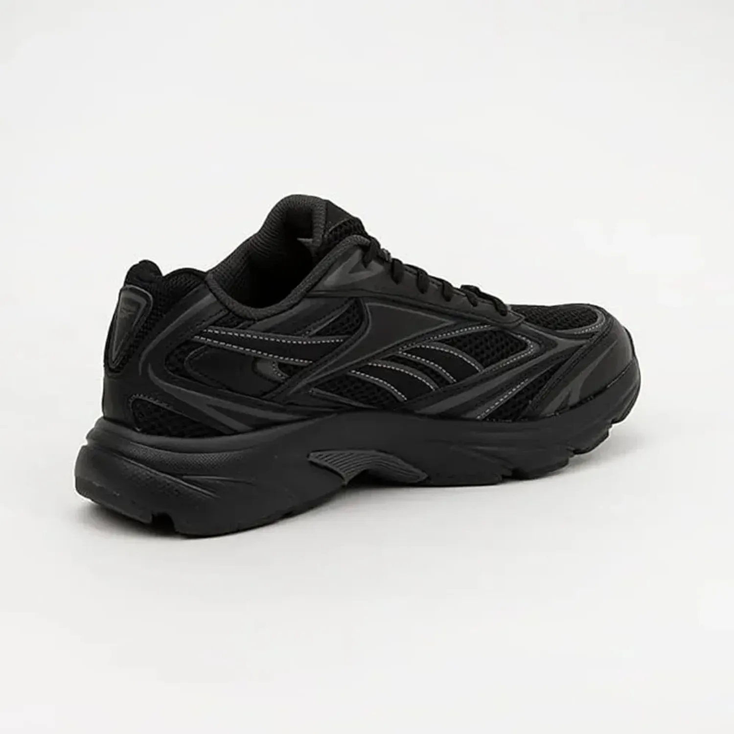 Zapatillas Reebok Urbanas Hombre Belwave color negro | Platanitos
