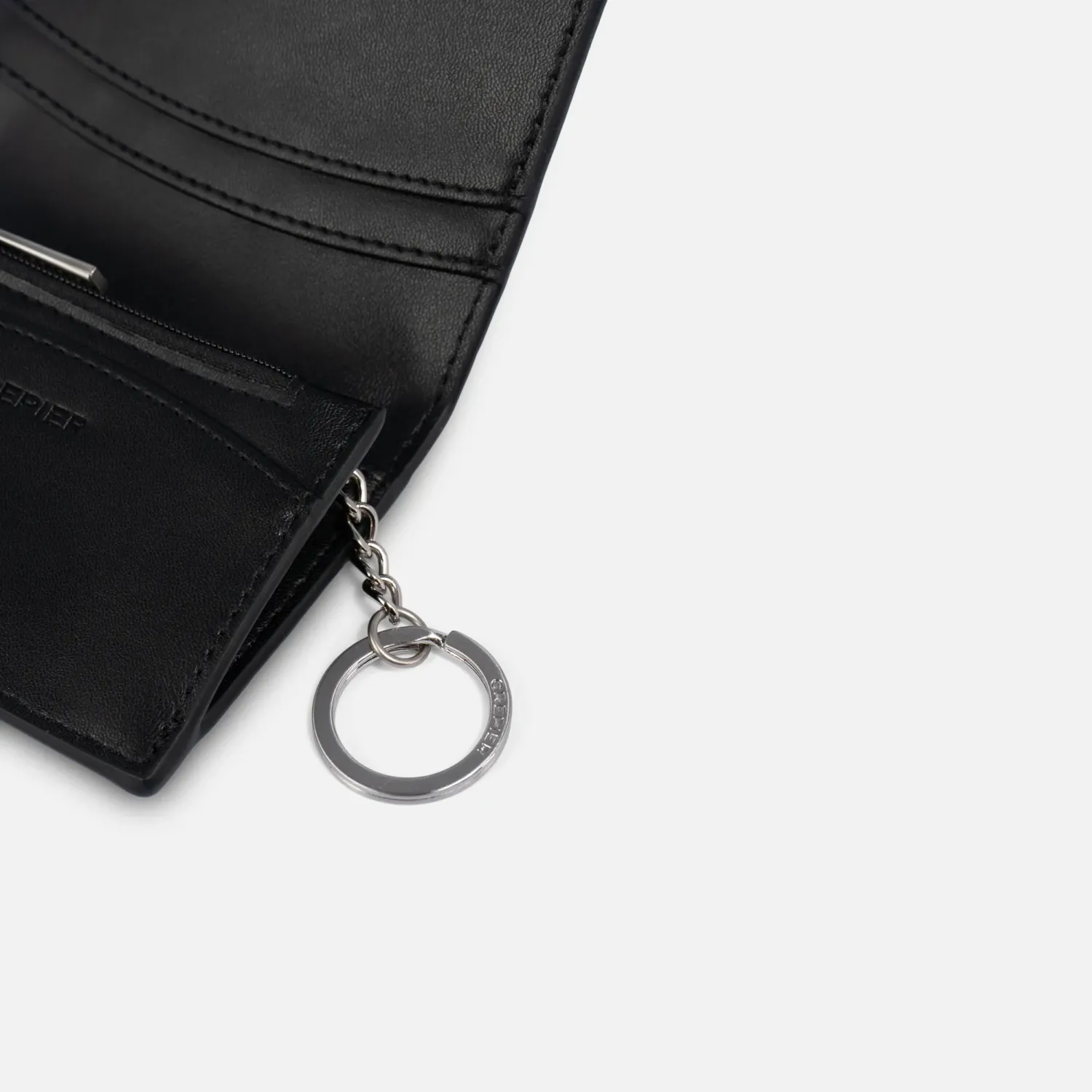 Monedero Crepier Mujer Roxana Chico color negro | Platanitos