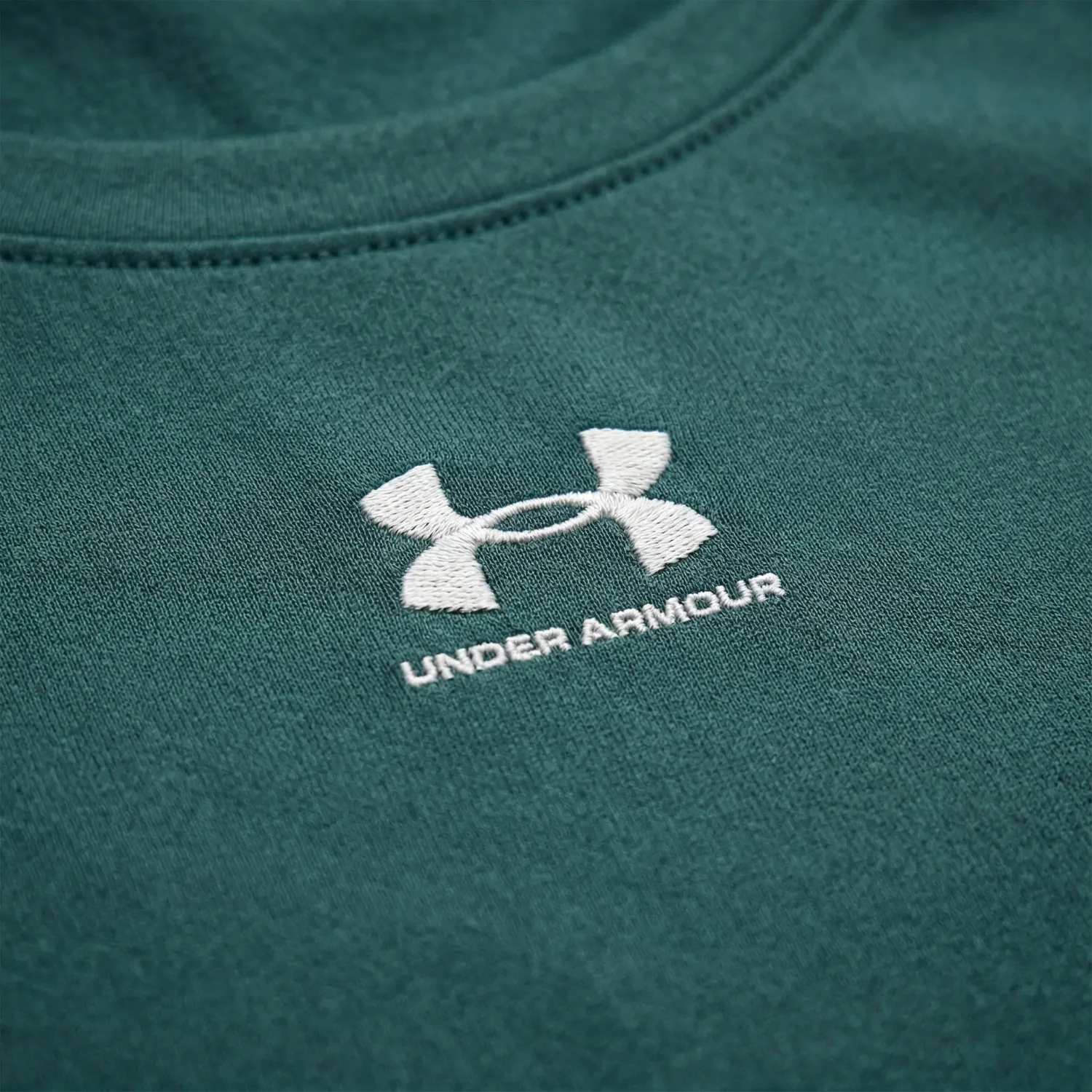 Polo Under Armour Training Mujer Campus Core color verde | Platanitos