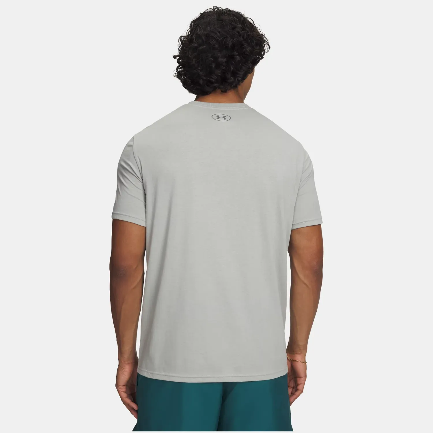 Polo Under Armour Training Hombre Sportstyle Left Chest Logo color gris | Platanitos