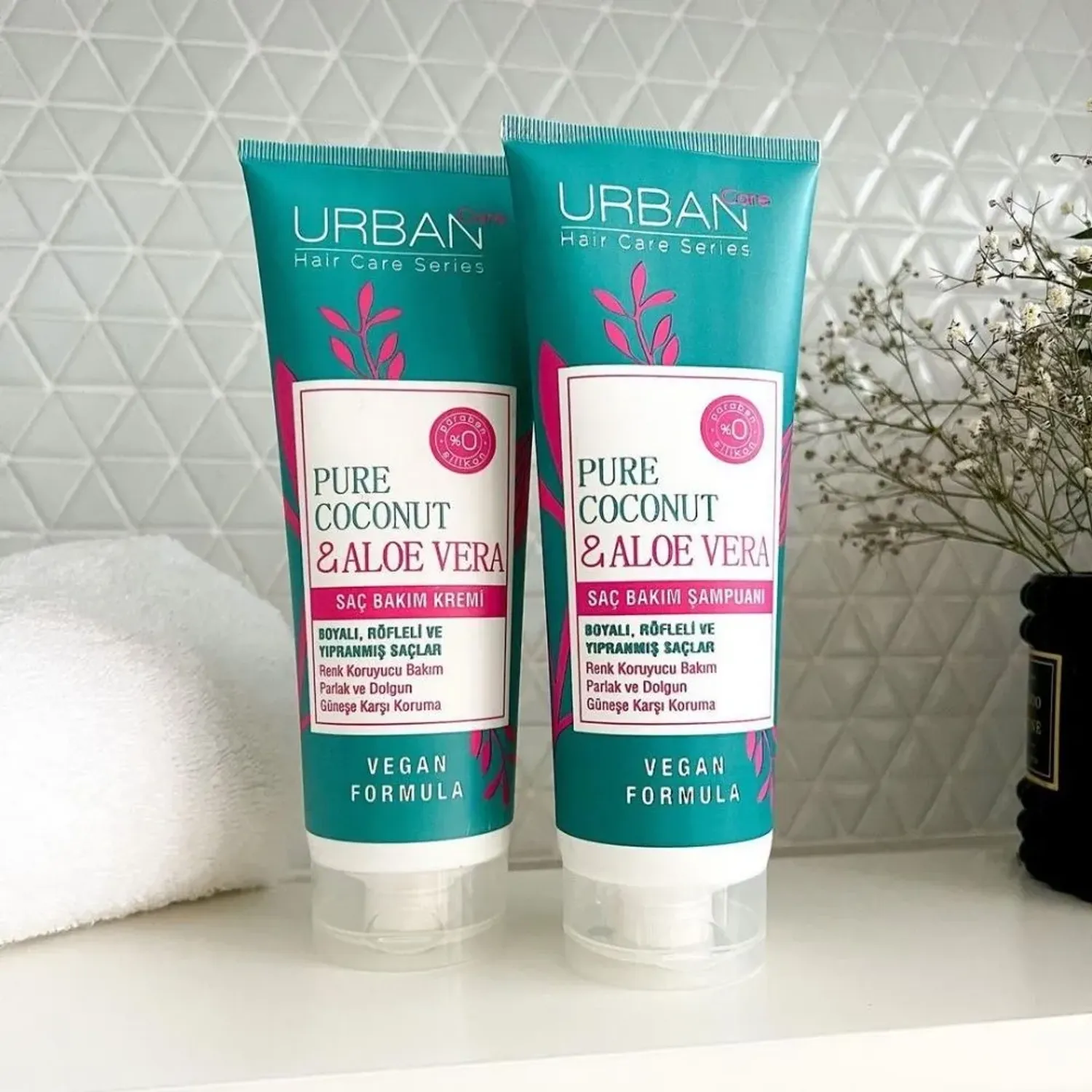 URBAN CARE Uc Urban Care Pure Coconut Conditioner 250ml color turquesa / fucsia | Platanitos