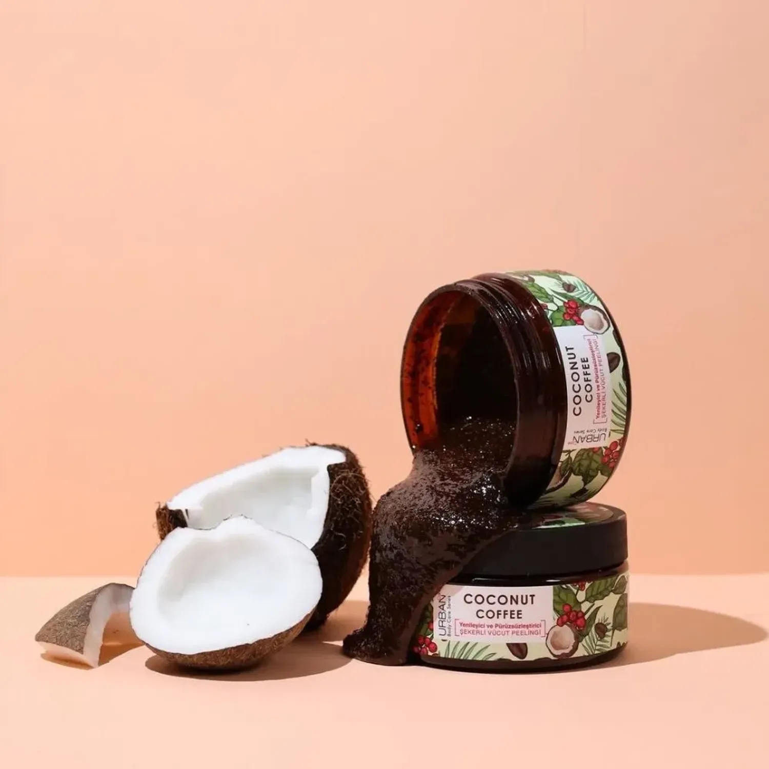 Uc Urban Care Body Scrub Sugar Coconut Coffee Regenerate&smooth 280g color rojo / verde | Platanitos