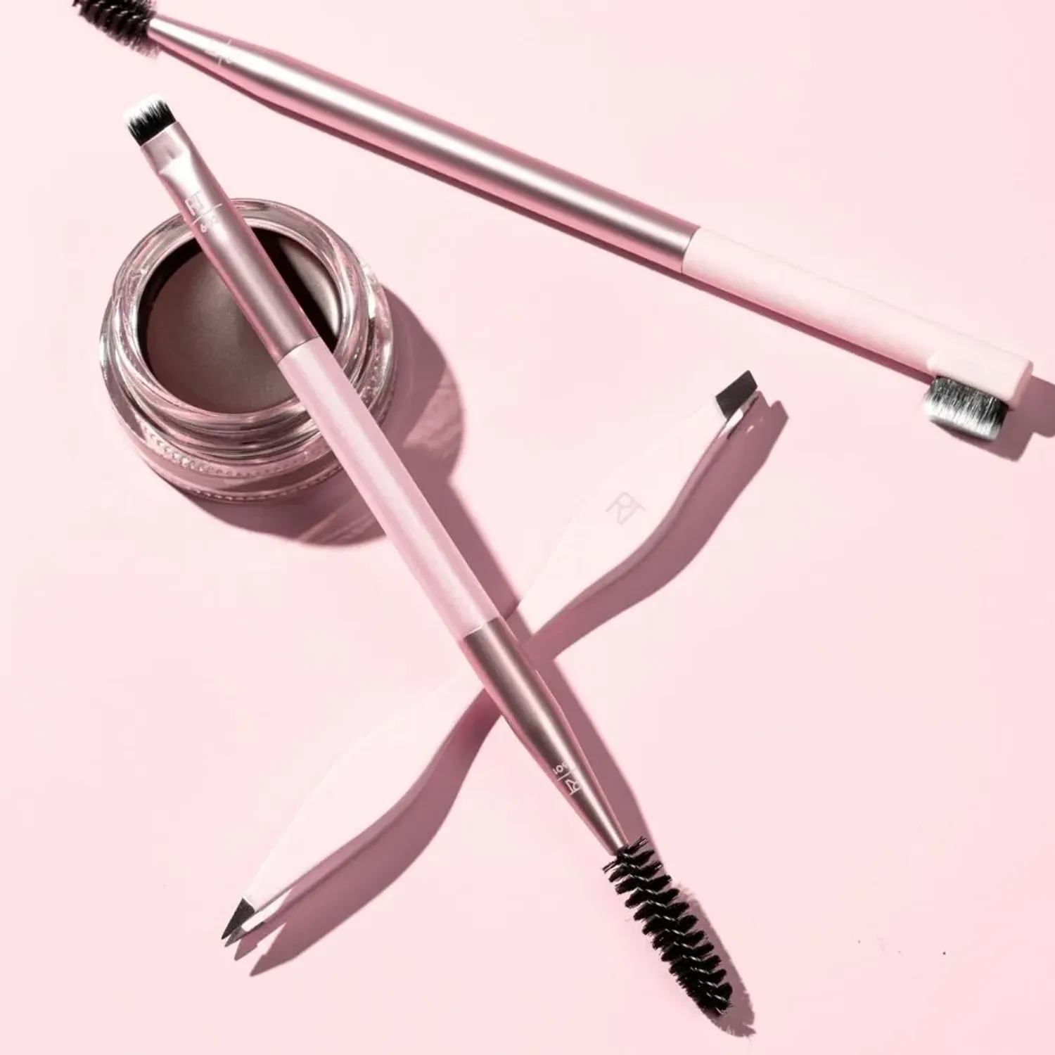 Rt Real Techniques Set Brow Shaping color rosa | Platanitos