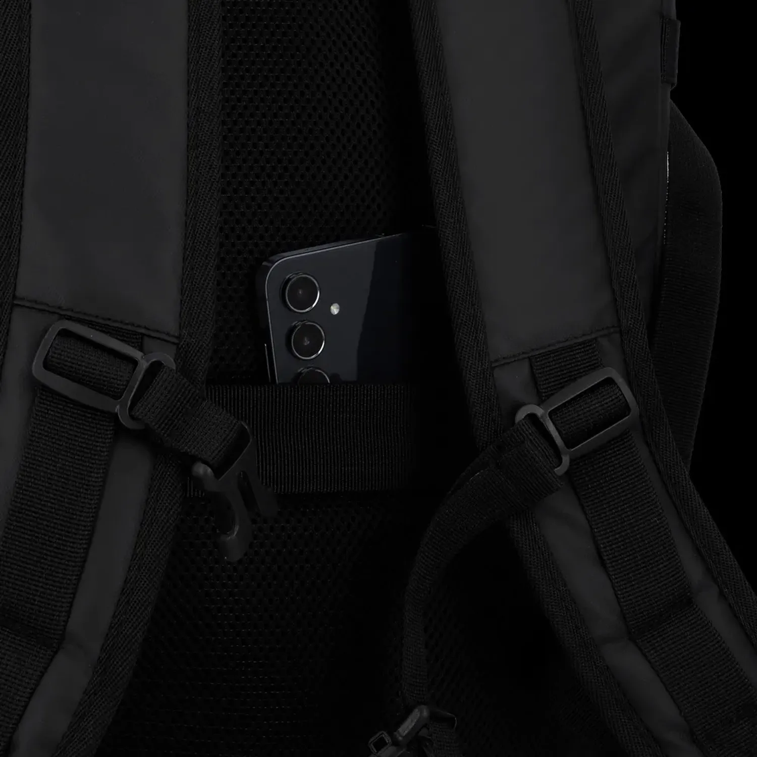 Mochila Xtrem Viajera Unisex Discovery 2.0 6xt 16 color negro | Platanitos