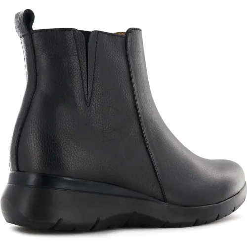 Ecco Botin Confort Mujer Astor18