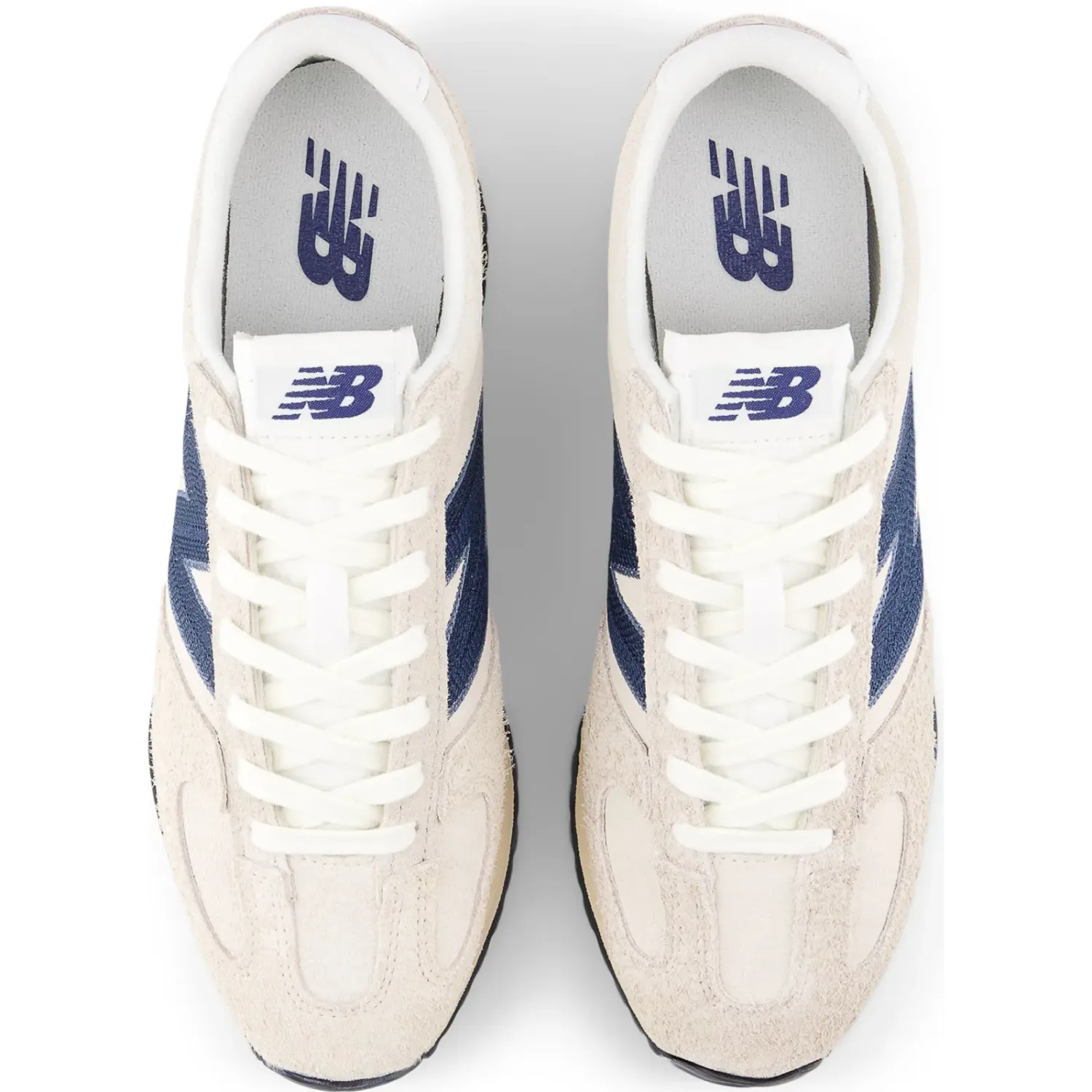 New Balance Zapatillas New Balance Urbanas Unisex 471 color beige | Platanitos