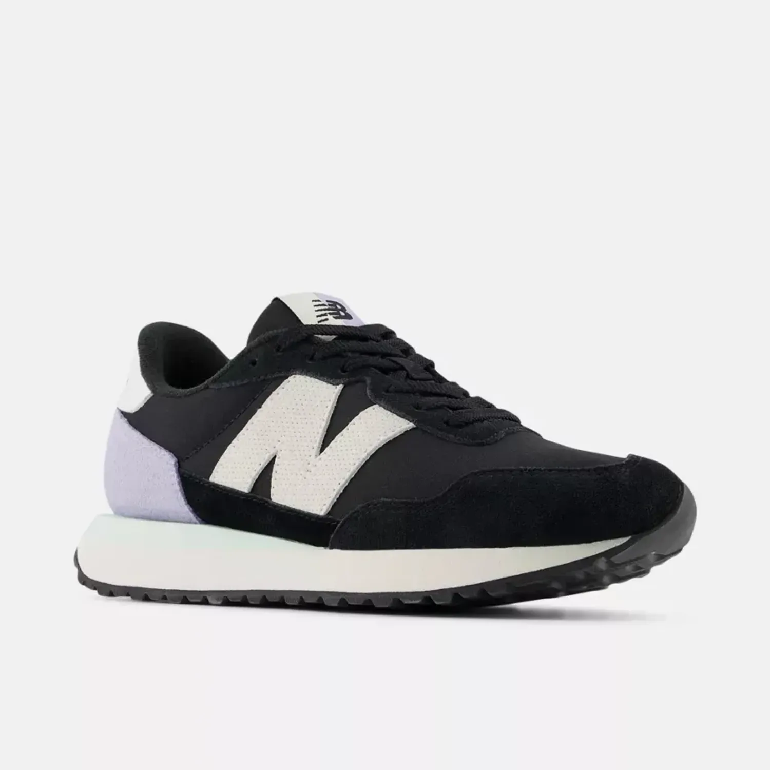 Zapatillas New Balance Urbanas Mujer 237 color negro | Platanitos