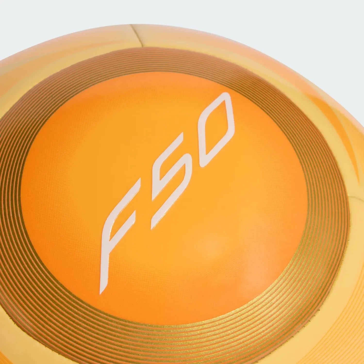 Pelota Adidas Futbol Unisex Messi Clb color naranja | Platanitos