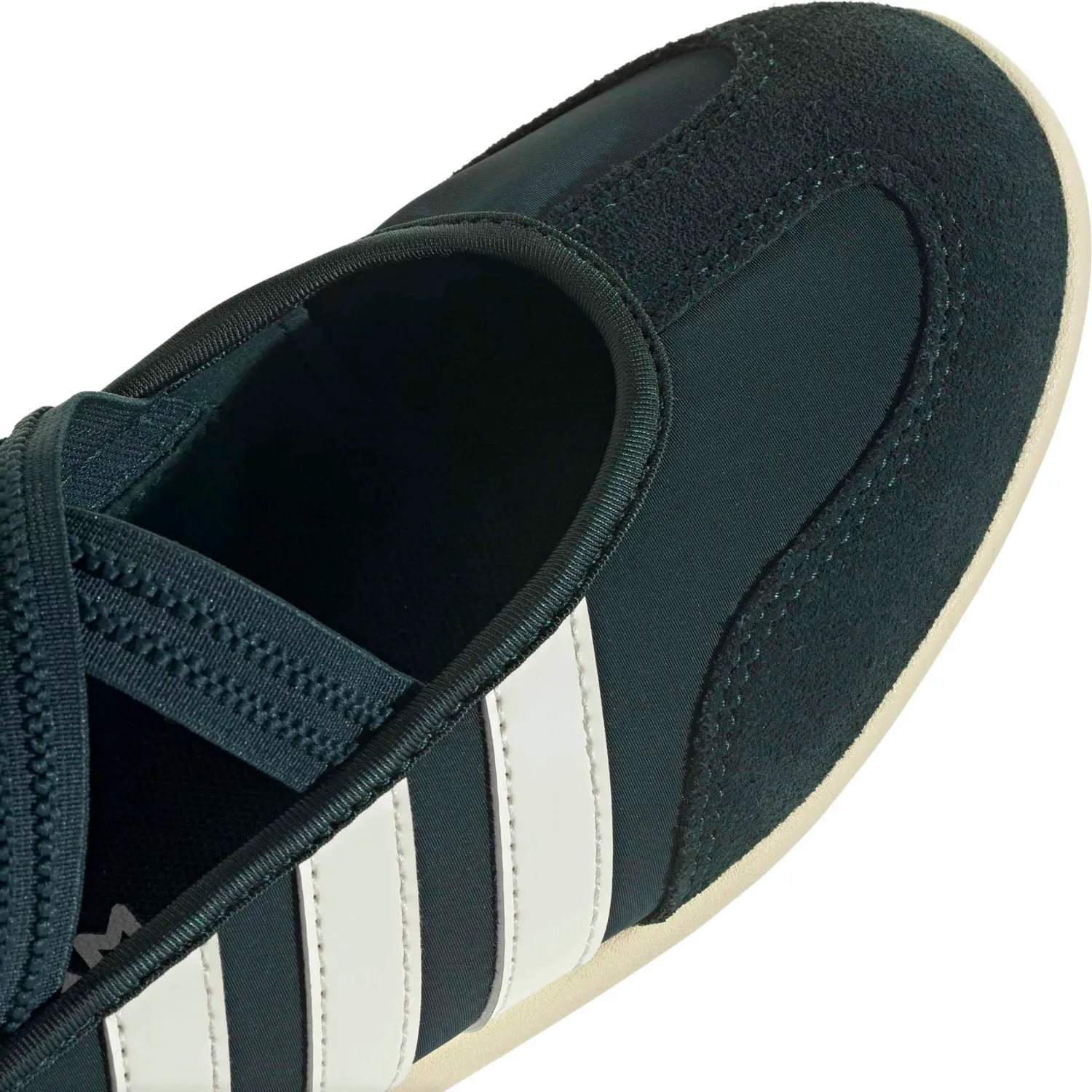 adidas Zapatillas Adidas Urbanas Mujer Barreda Mary Jane color negro / blanco | Platanitos