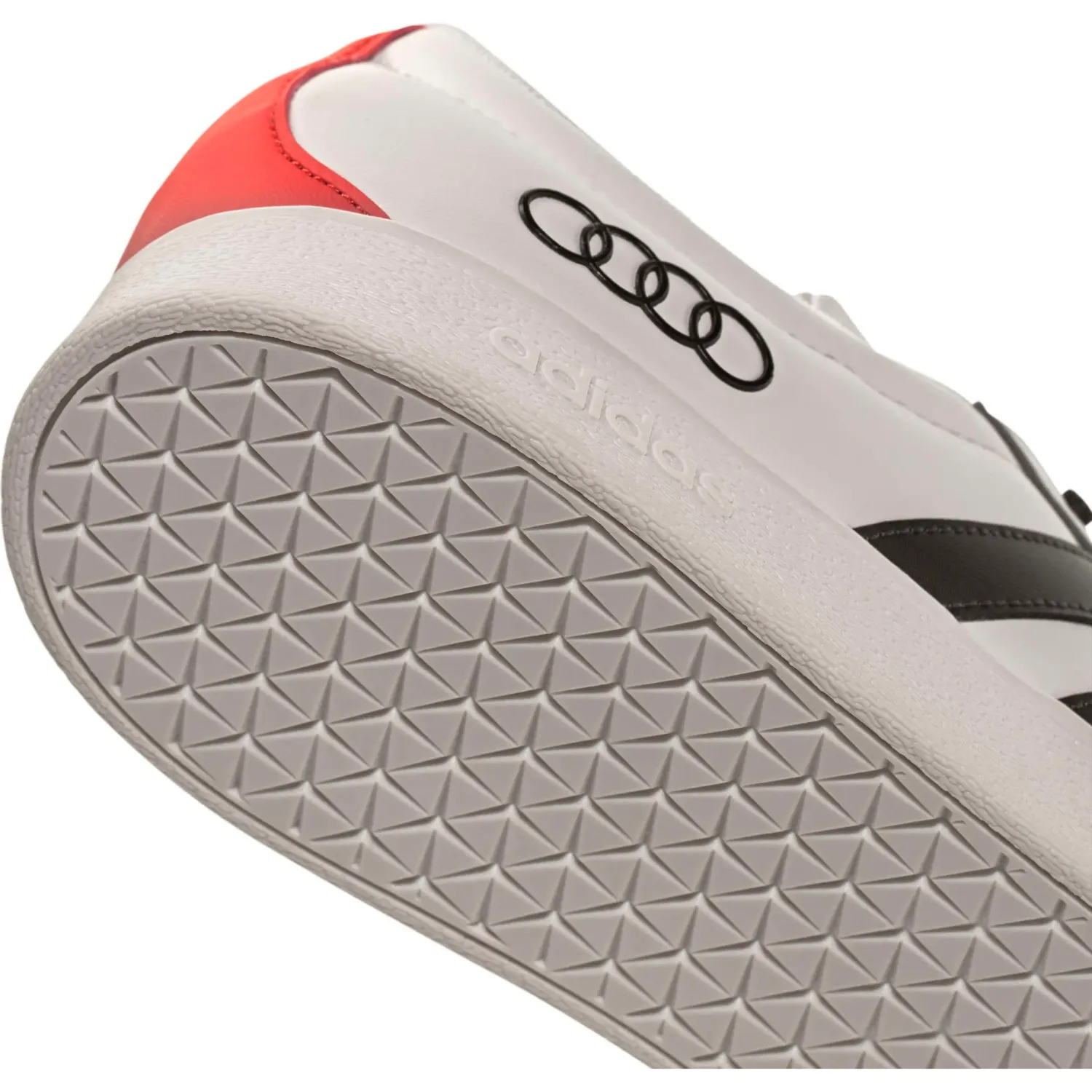 Zapatillas Adidas Urbanas Unisex Vl Court Audi Motorsport color perla / plomo | Platanitos