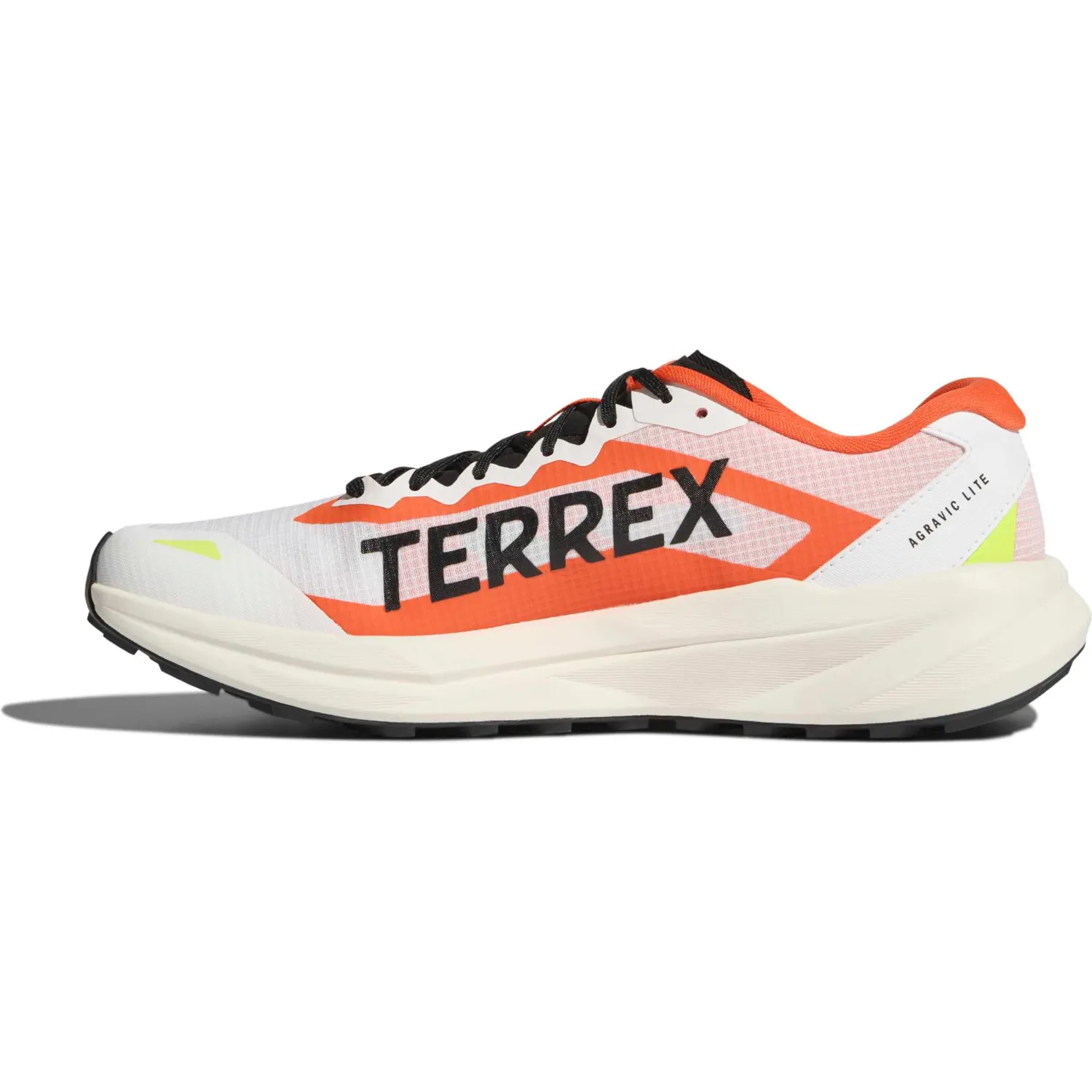 Zapatillas Adidas Trail Running Hombre Terrex Agravic Lite color beige / naranja | Platanitos