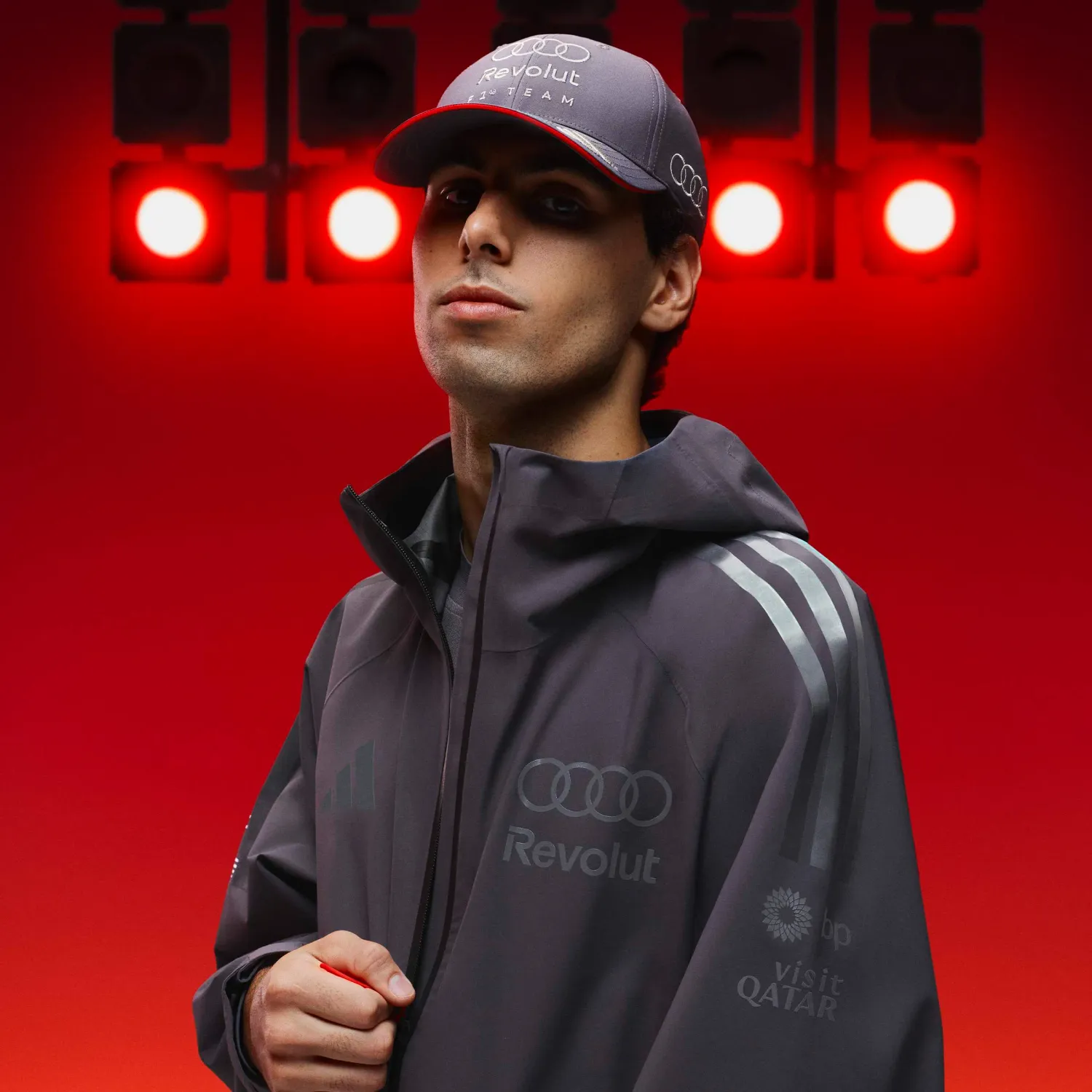 Gorro Adidas Deportivo Unisex Au Tm Bb Cap Motorsport color gris / lila | Platanitos