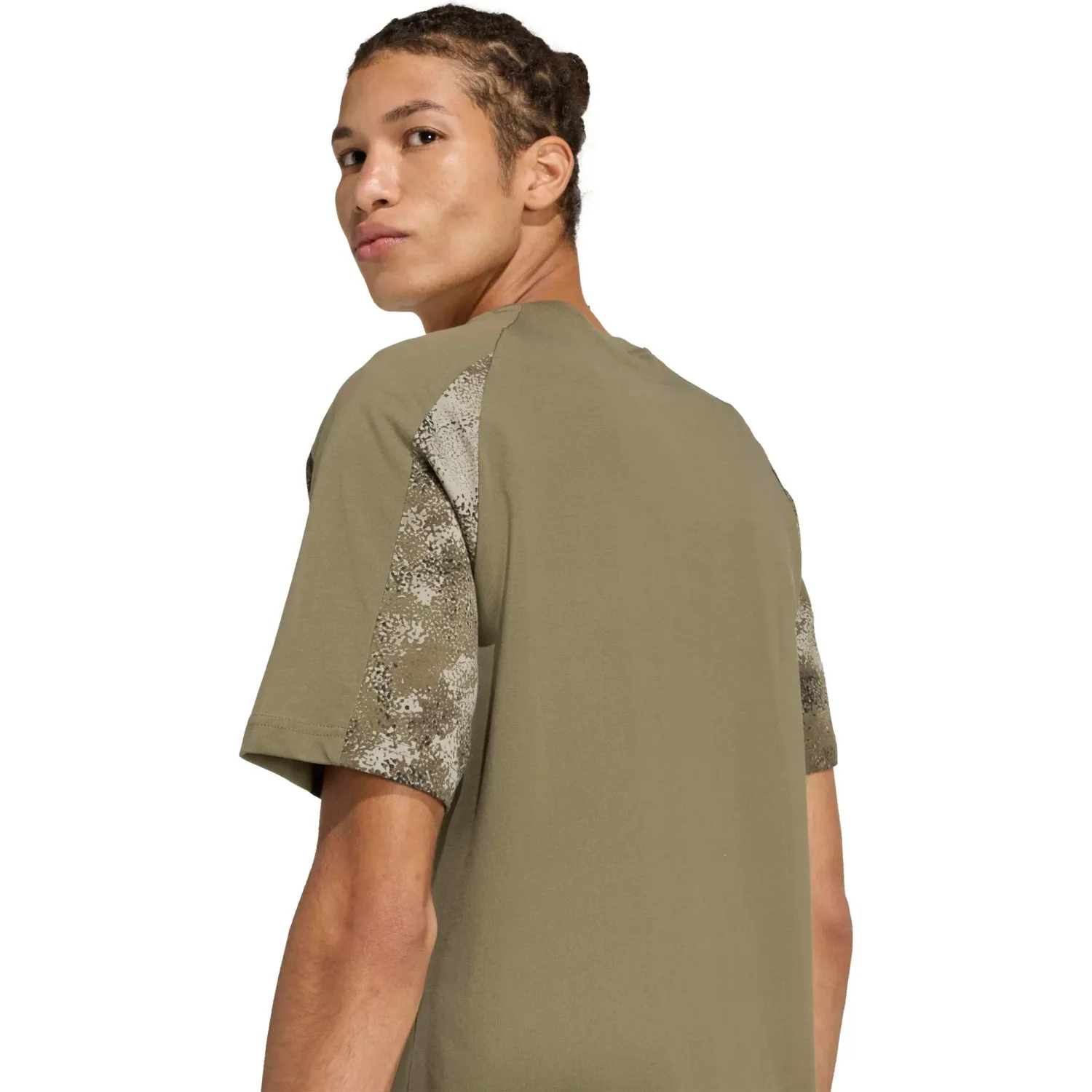 Polo Adidas Deportivo Hombre M Camo Print Te color olivo | Platanitos