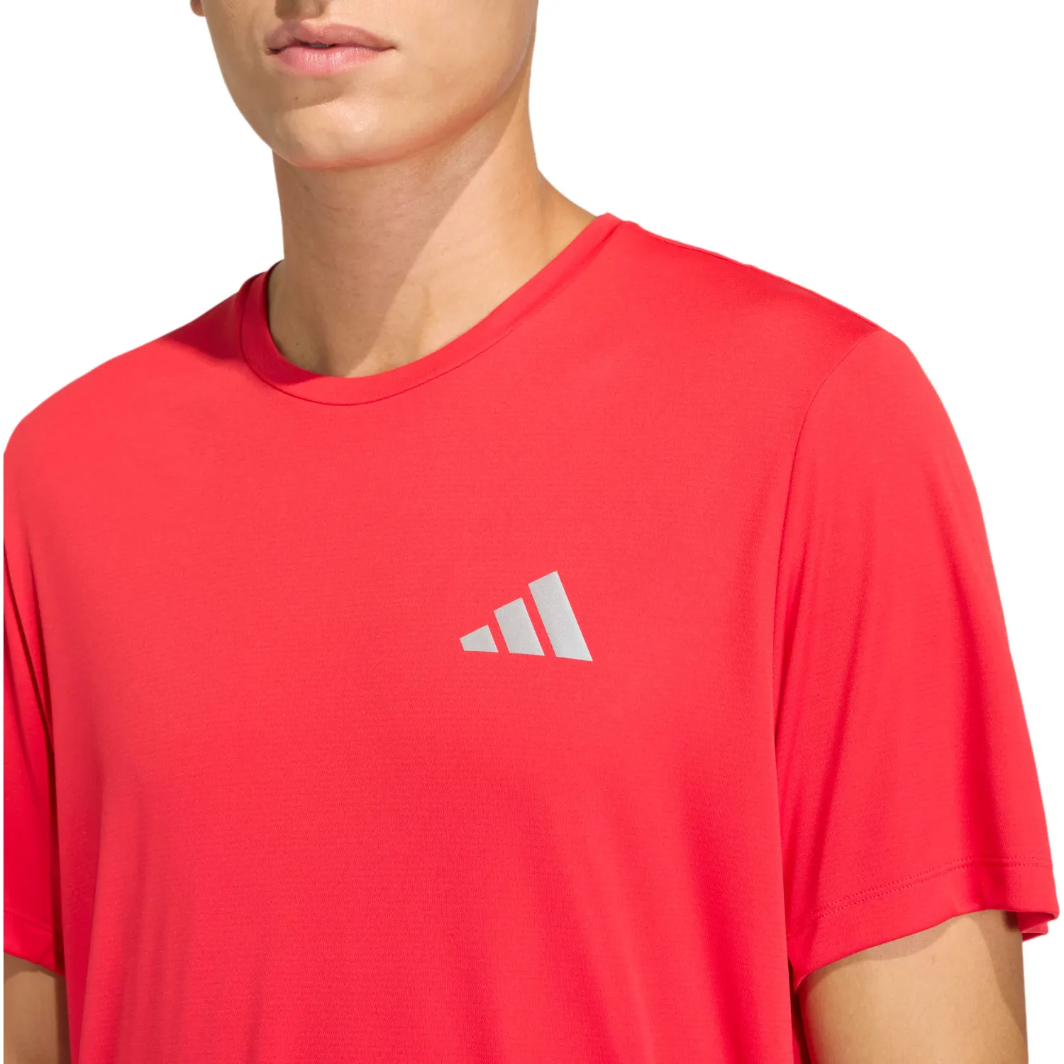Polo Adidas Running Hombre Run Ess Tee M Climacool color rojo / blanco | Platanitos