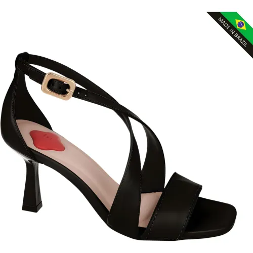 Sandalia Bebecé Fiesta Mujer T7589 color negro | Platanitos