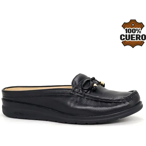 Zuecos Par&Ss Casuales De Cuero Para Mujer  2623-Ka26q1 color negro | Platanitos