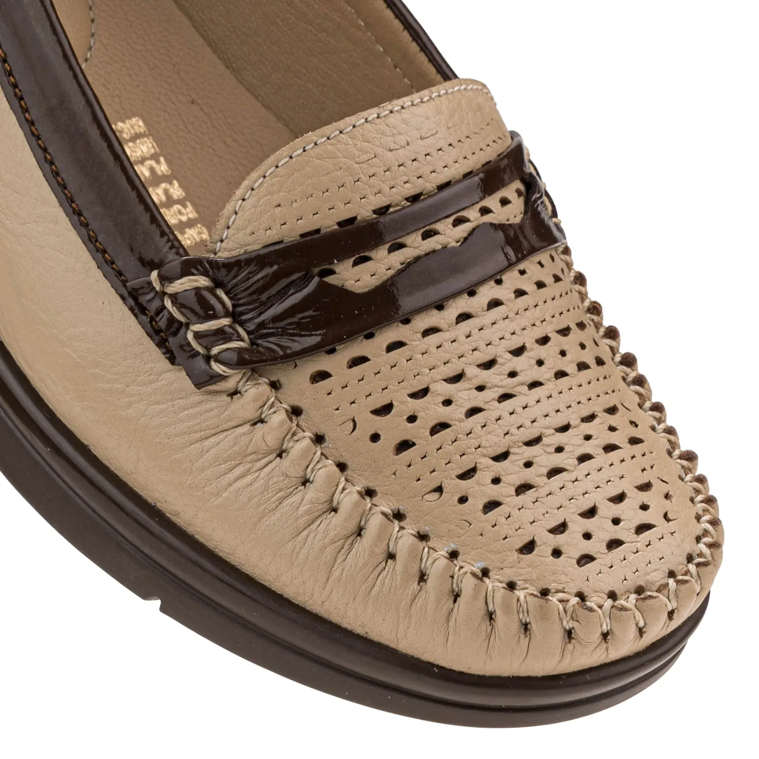 Mocasin Par&Ss Casual De Cuero Mujer Ceza-Ka26q1 color beige | Platanitos