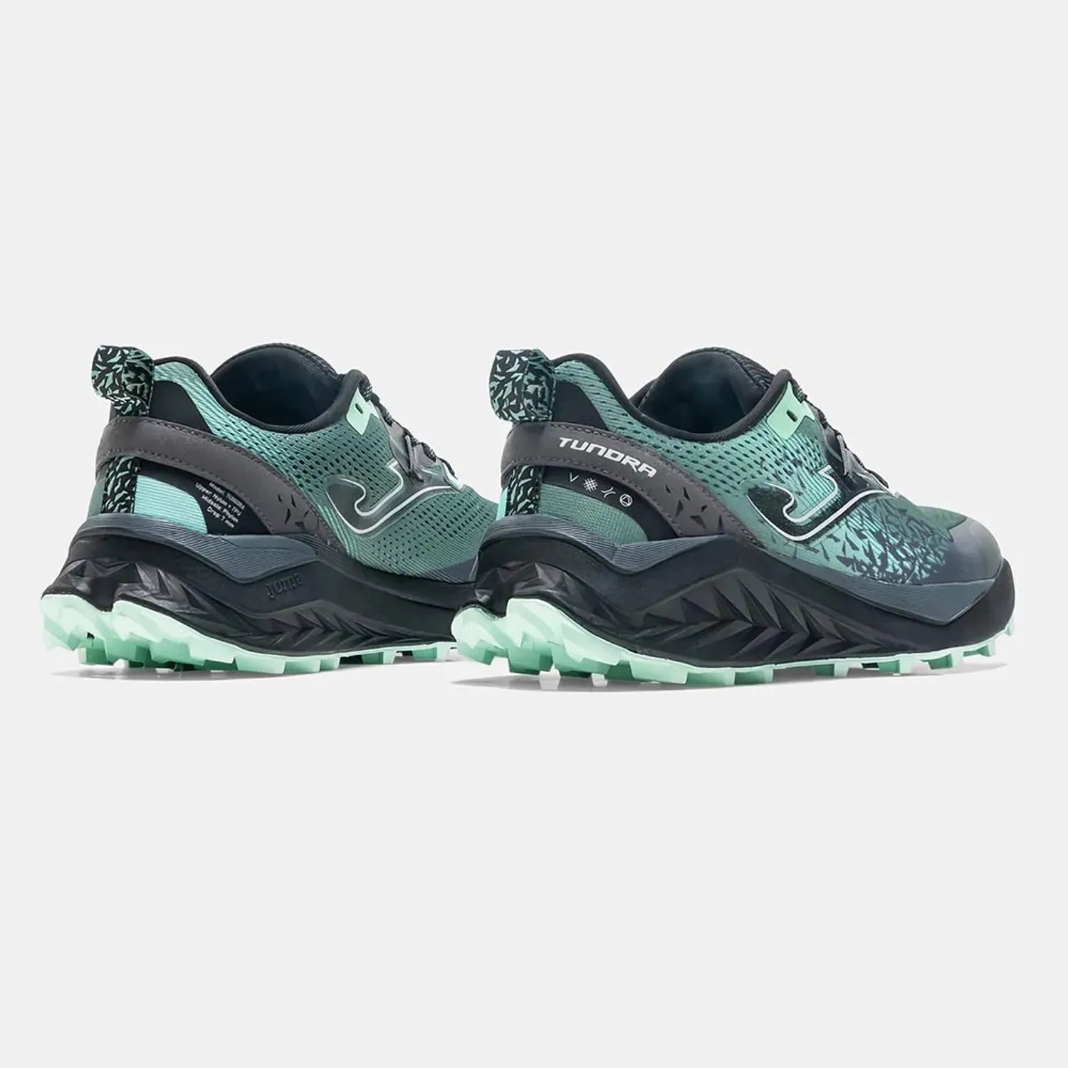 Zapatillas Joma Trail Running Mujer Tundra Lady 2615 color negro / verde | Platanitos