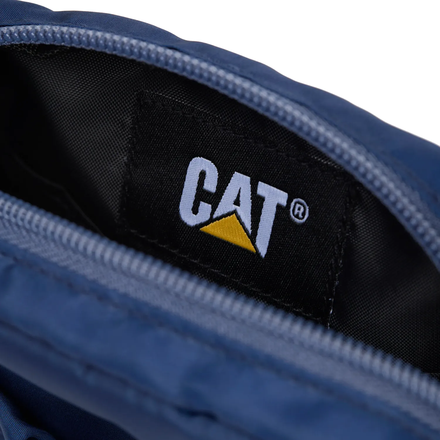 Bolso Cat Deportivo Mujer Montana Utility Bag color azul | Platanitos