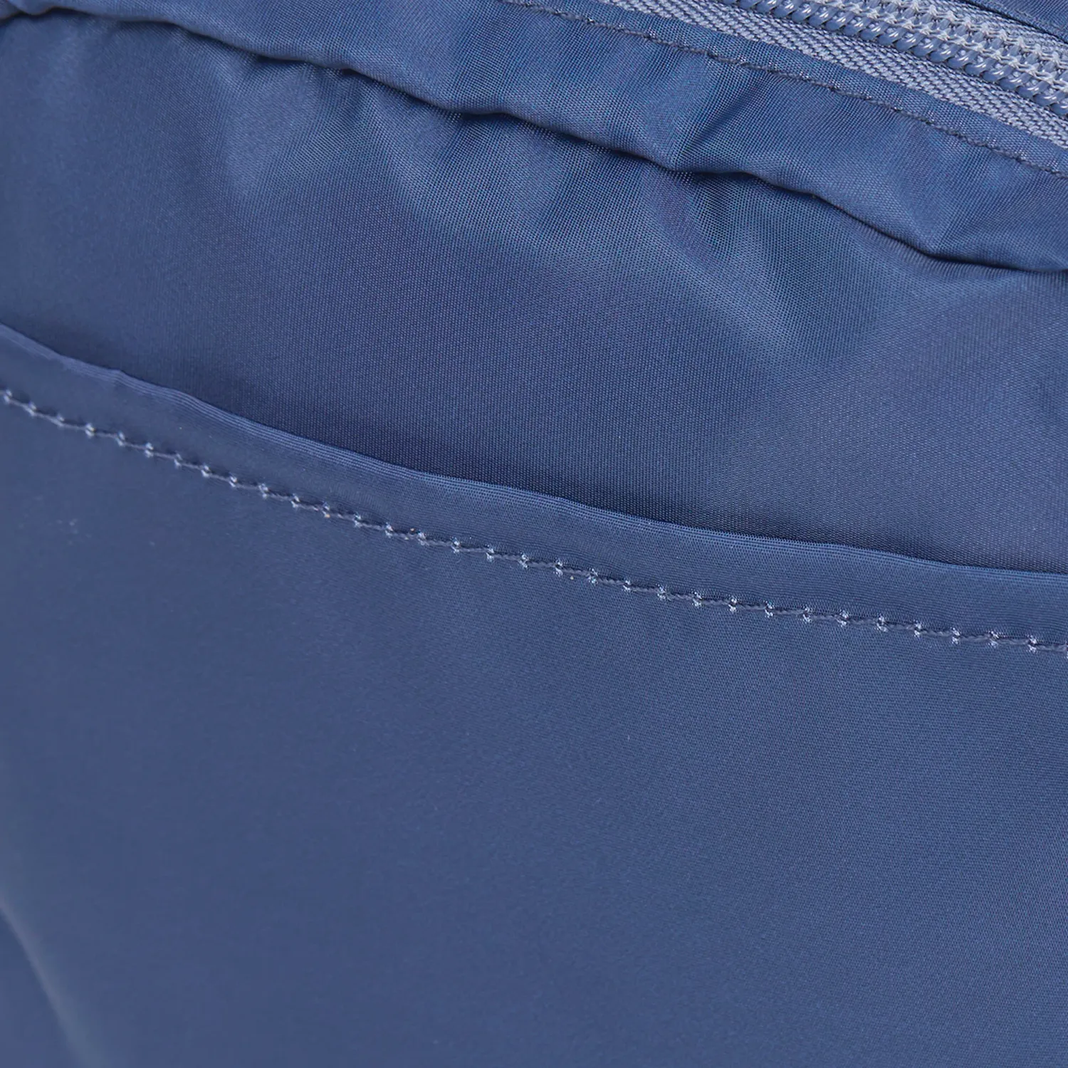 Bolso Cat Deportivo Mujer Montana Utility Bag color azul | Platanitos