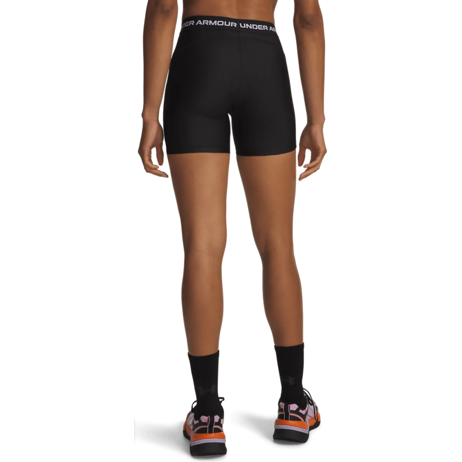 Short Under Armour Training Mujer Heatgear Middyheatgear color negro | Platanitos
