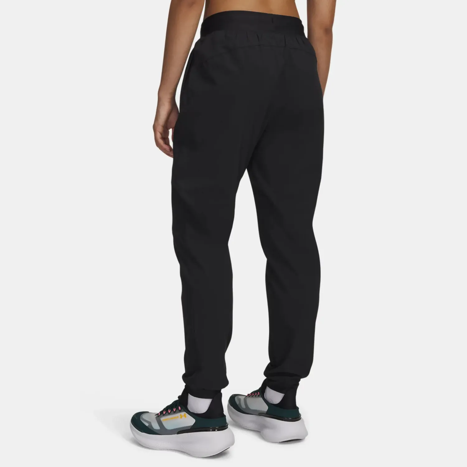 Pantalon Under Armour Deportivo Mujer  Rival Hi Rise Woven Pant color negro | Platanitos