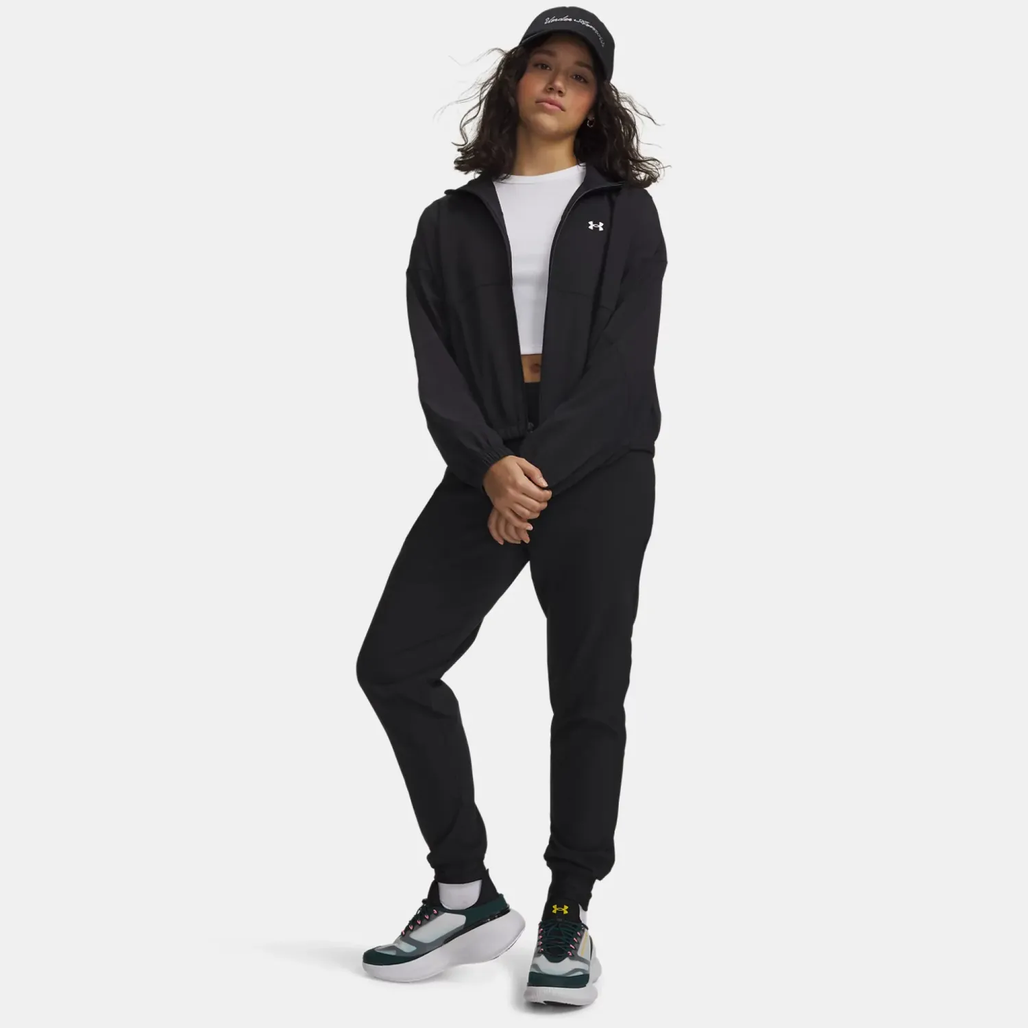 Pantalon Under Armour Deportivo Mujer  Rival Hi Rise Woven Pant color negro | Platanitos