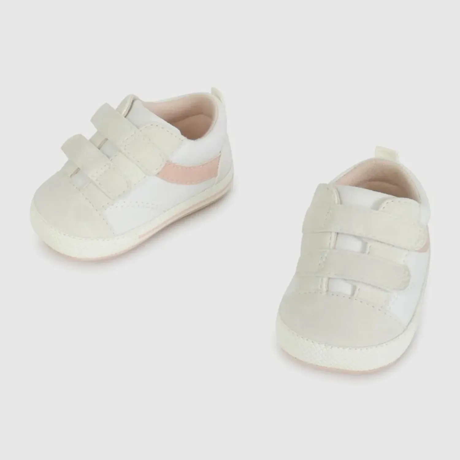 Zapatilla Colloky Bebita Infg 17040210v26 color blanco | Platanitos