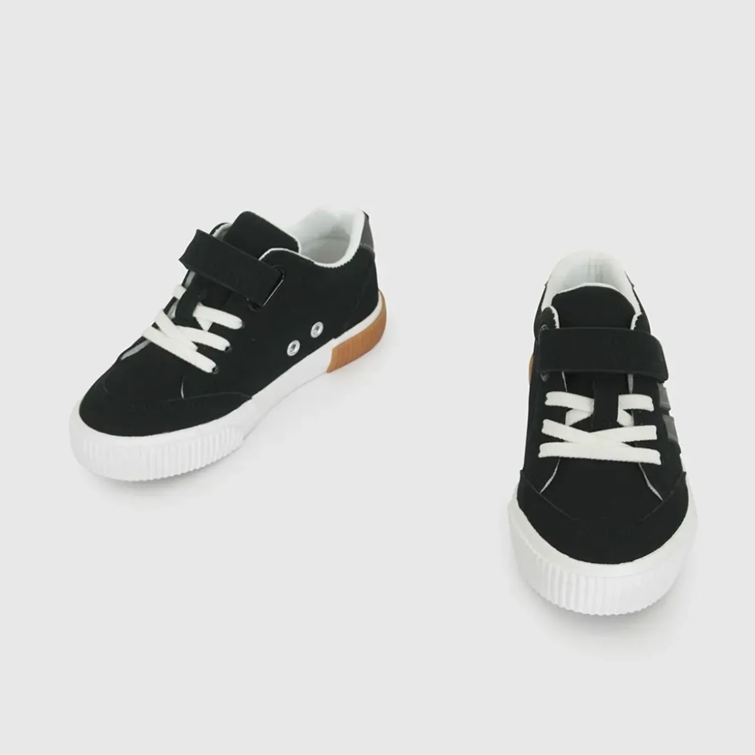 Zapatilla Colloky Niño Cb 47210201i26 color negro | Platanitos