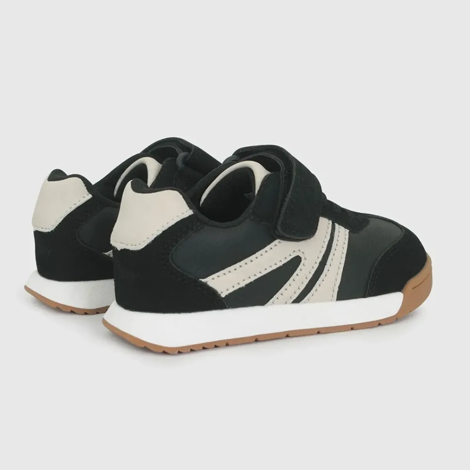 Zapatilla Colloky Niño Cb 47290201i26 color negro | Platanitos
