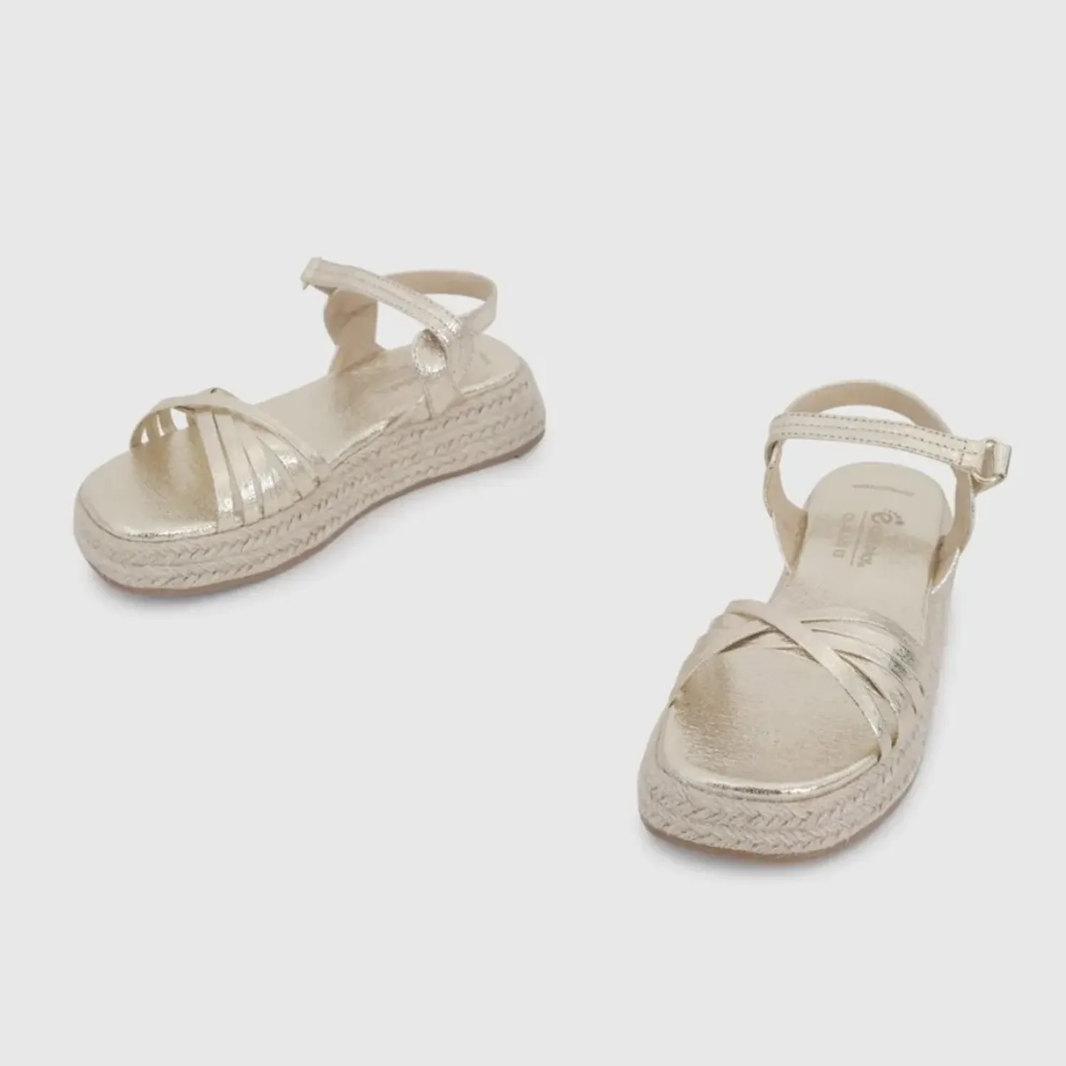 Sandalia Colloky Niña Kg 53380224v26 color dorado | Platanitos