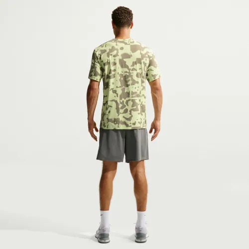 Short Nike Training Hombre Dri-Fit Totality 7 color gris | Platanitos
