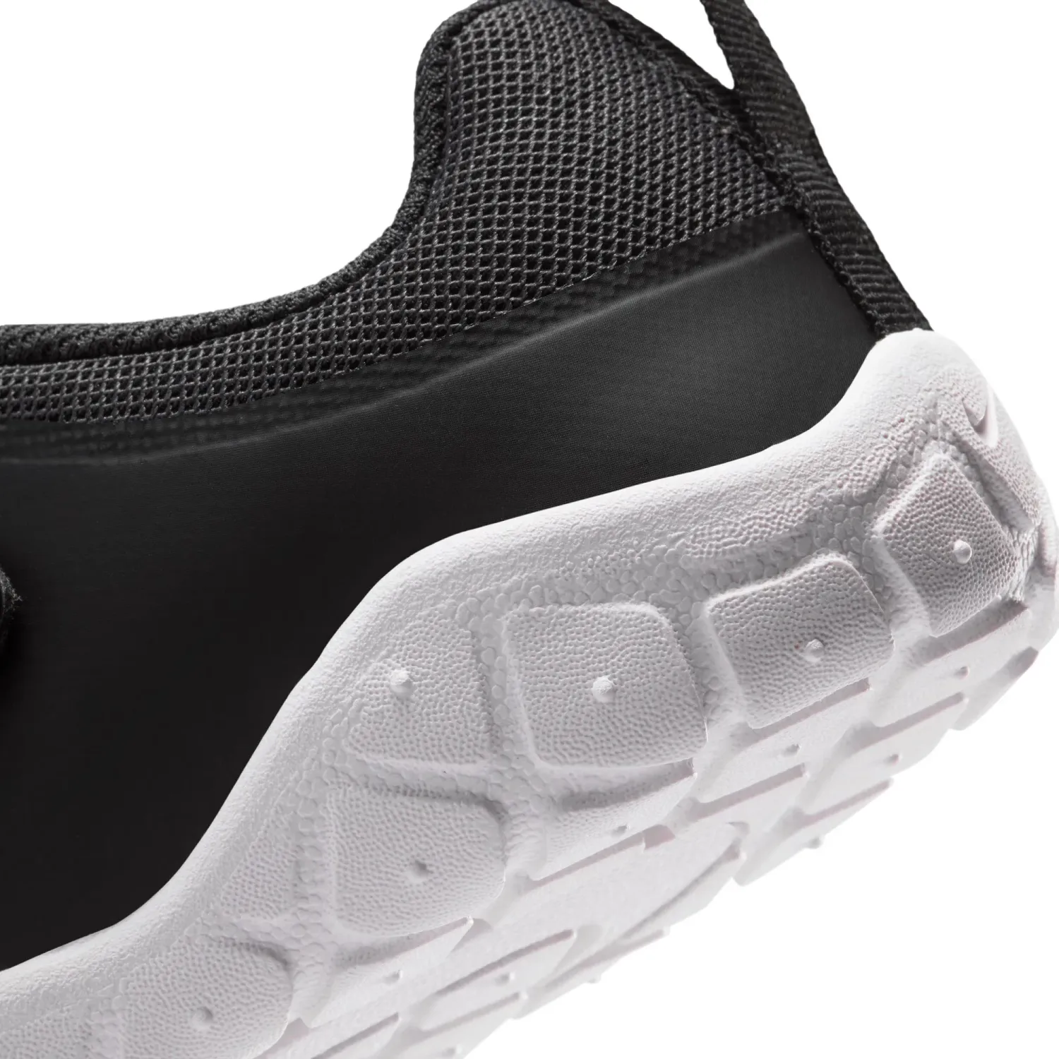 Zapatillas Nike Urbanas Niños Swoosh 1 Essential Bp color negro | Platanitos