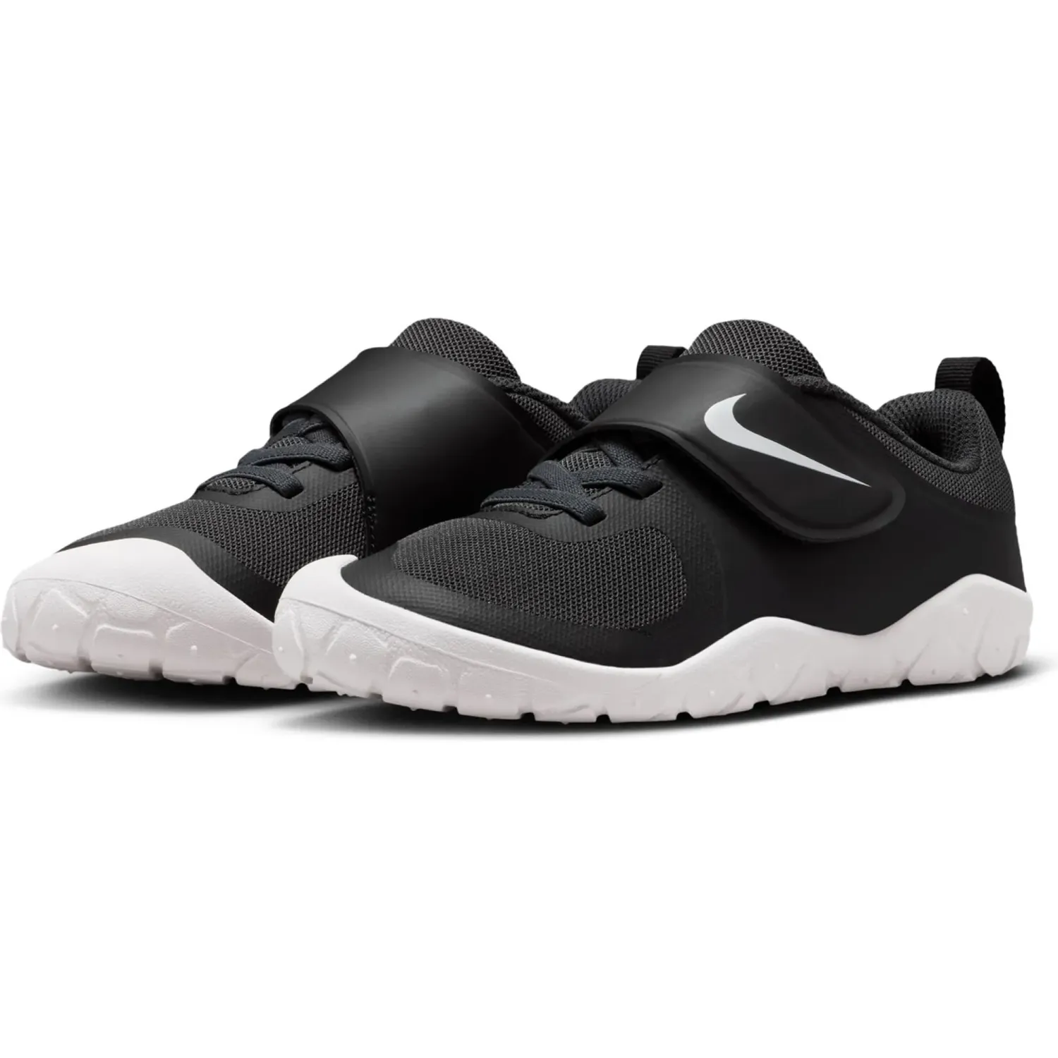 Zapatillas Nike Urbanas Niños Swoosh 1 Essential Bp color negro | Platanitos