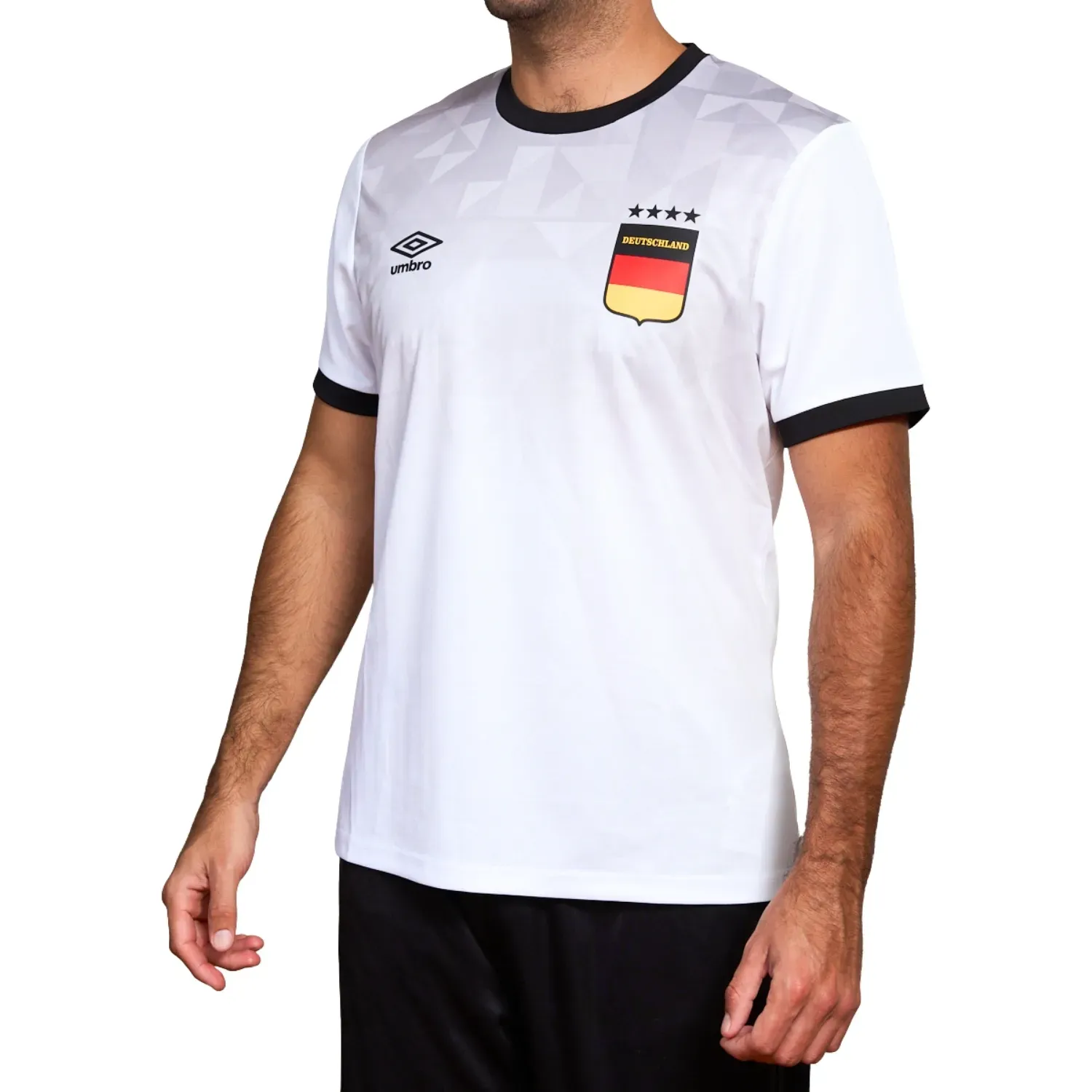 Camiseta Umbro Deportiva Hombre Futbol Tournament Jersey Ss Mens - Alemania color blanco / negro | Platanitos